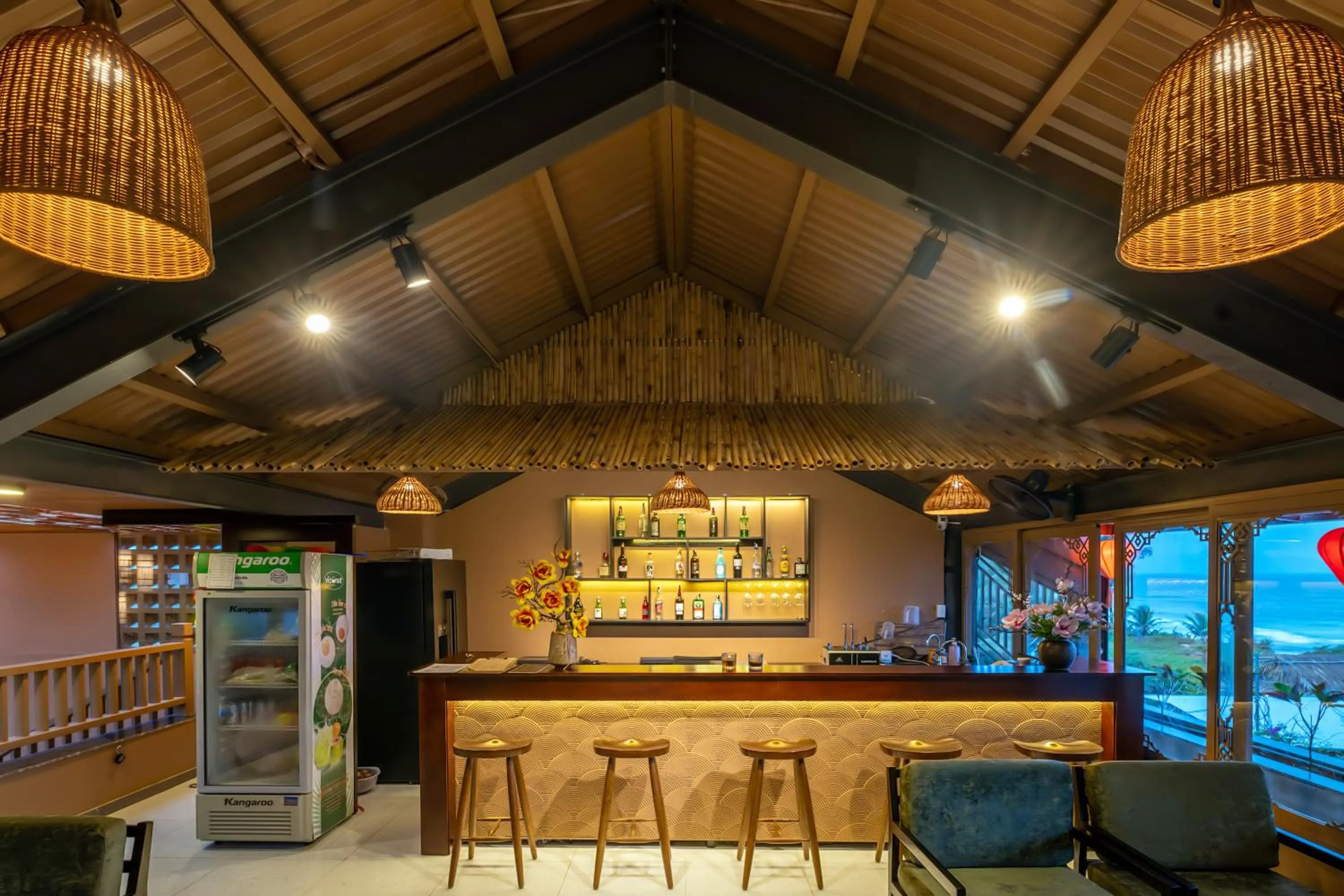 Lounge or bar in The Linh Seaside Villa Hoi An