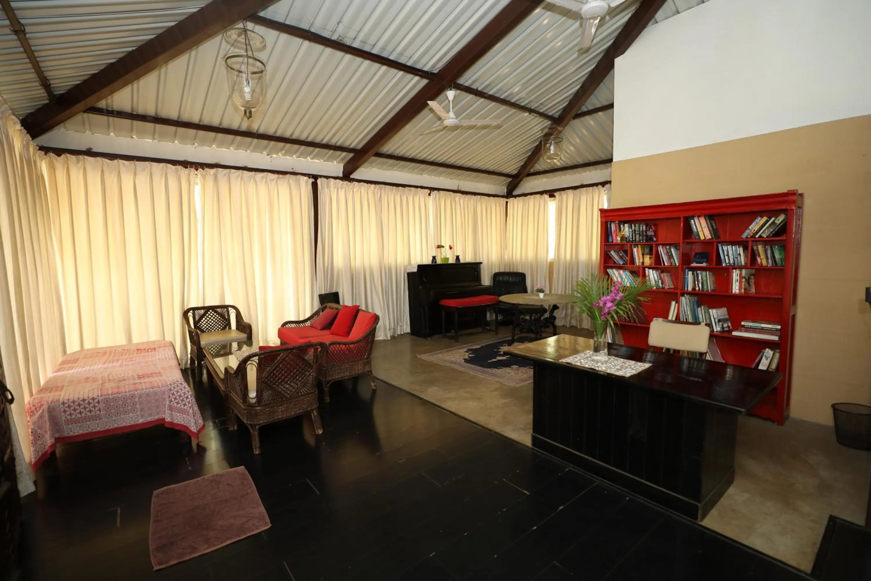 Living room, Bed in Aranya Phansad Resort
