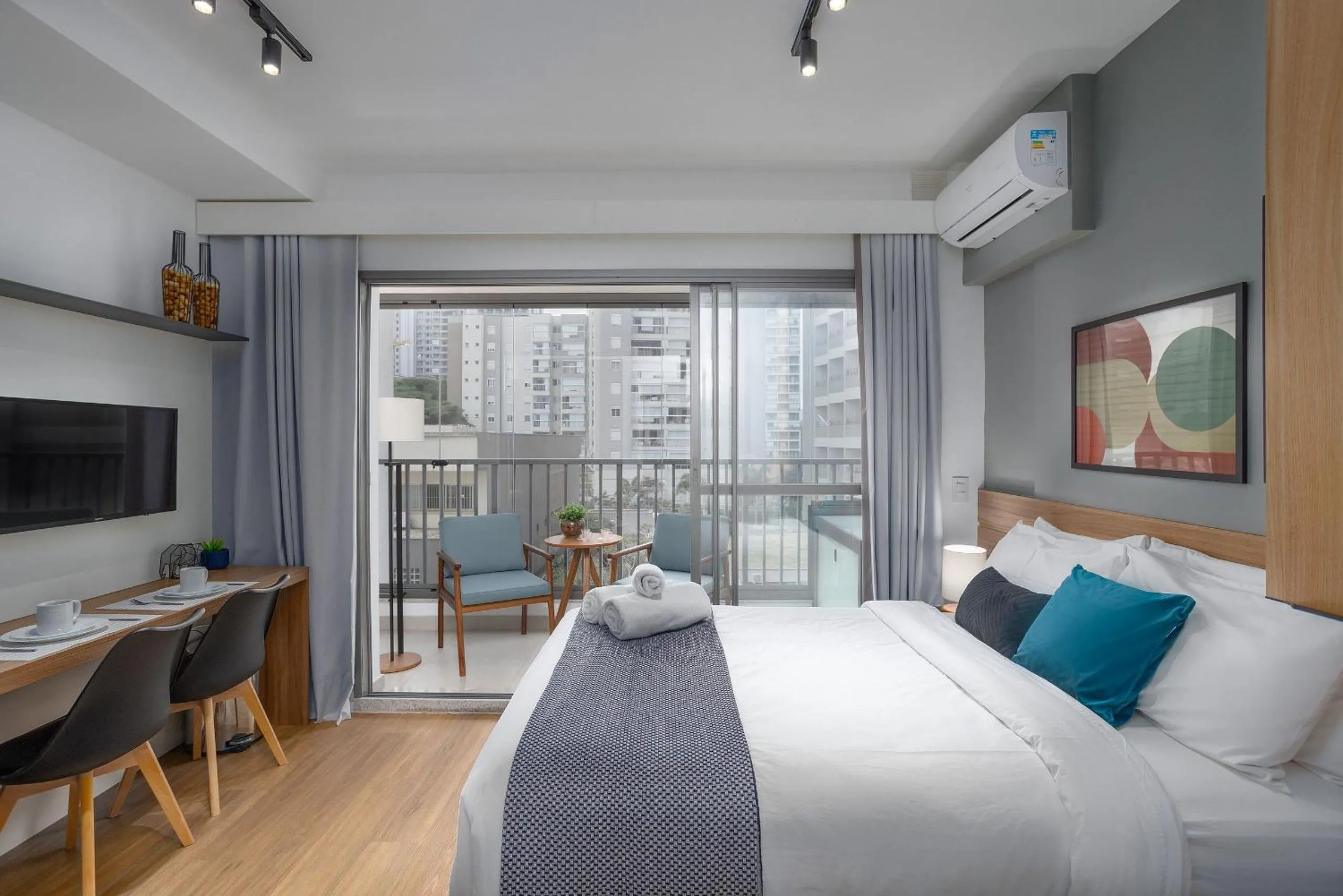 Bedroom, Bed in Atmosfera Brooklin