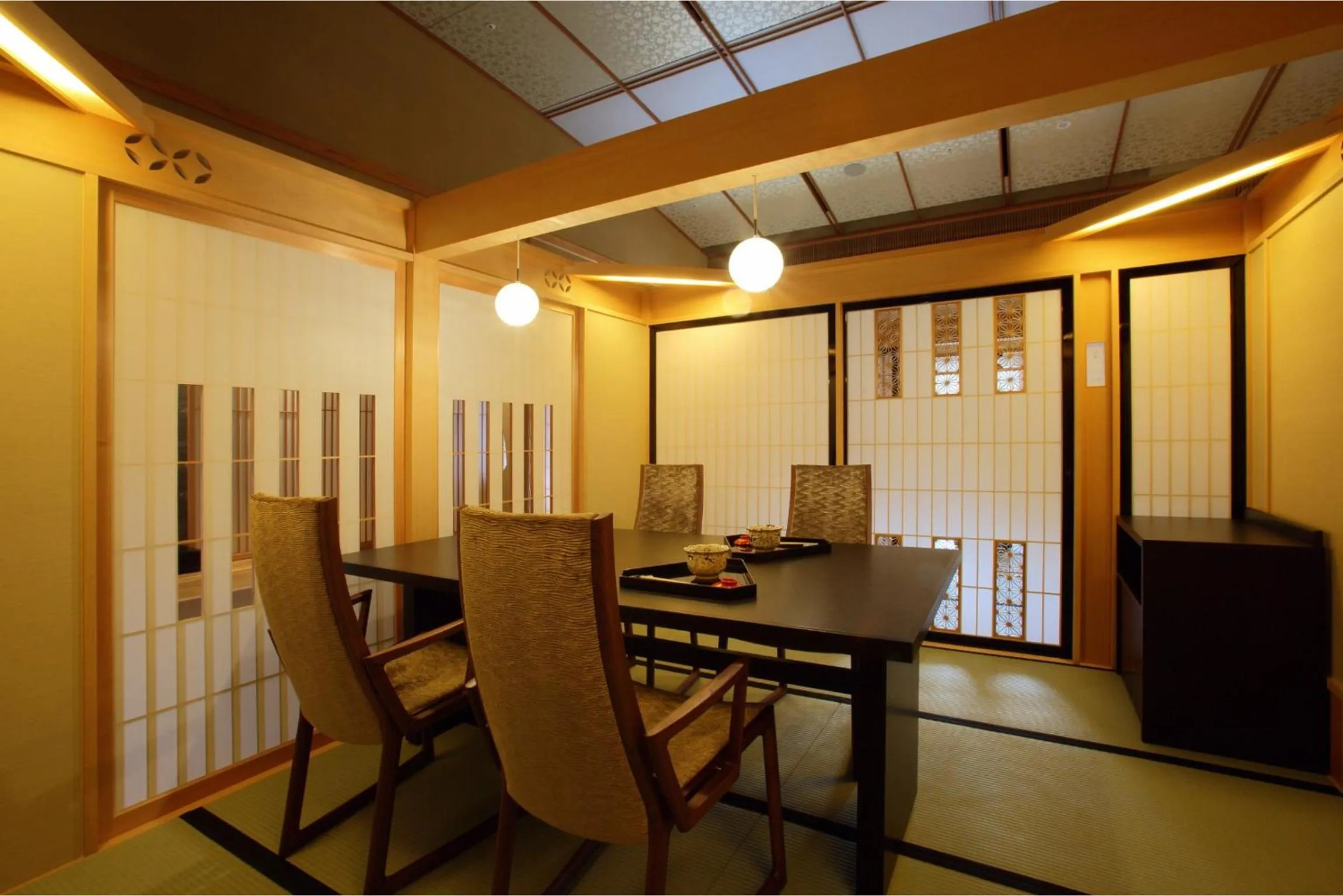 Restaurant/places to eat in Saryo Souen