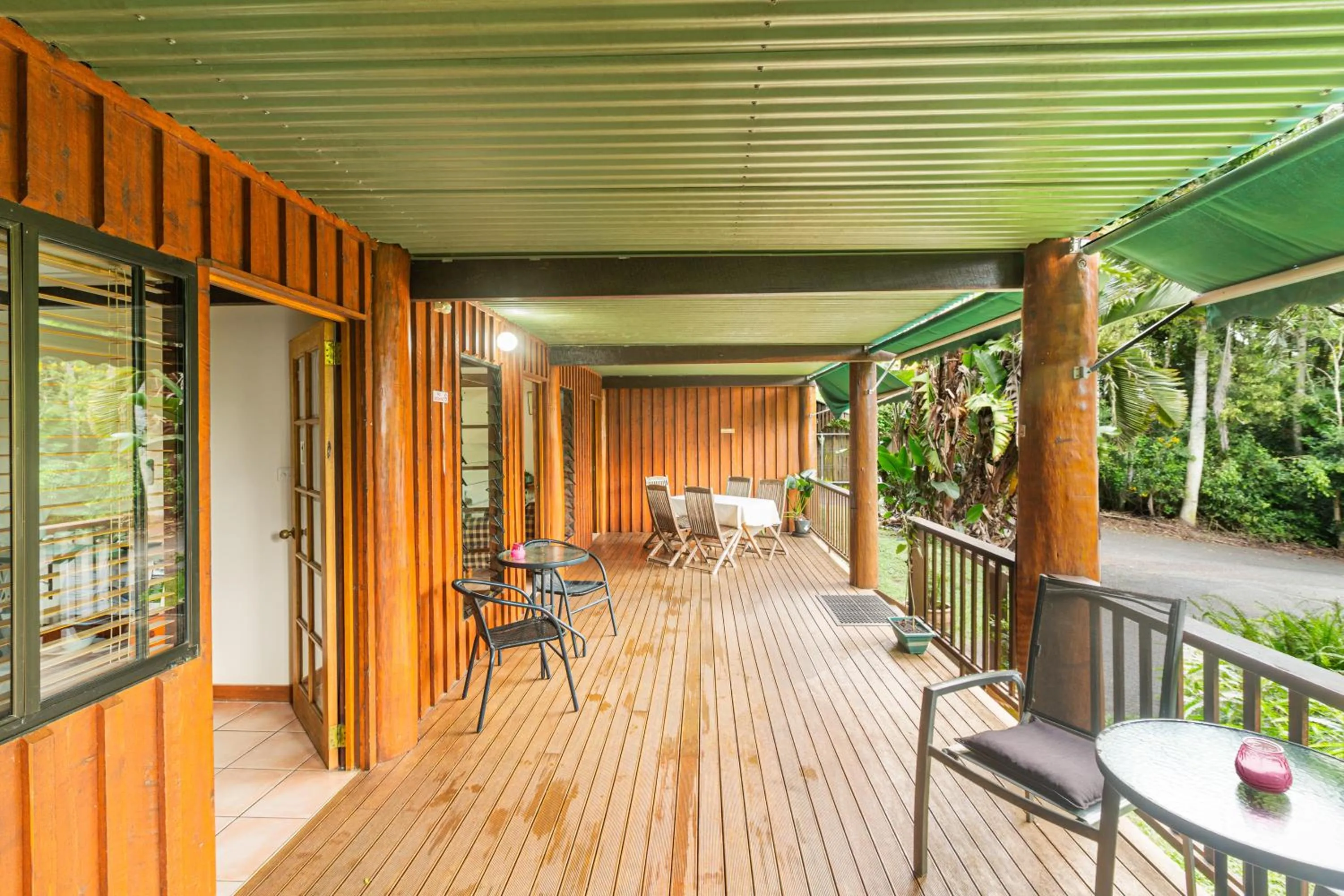 Patio in Atherton Blue Gum