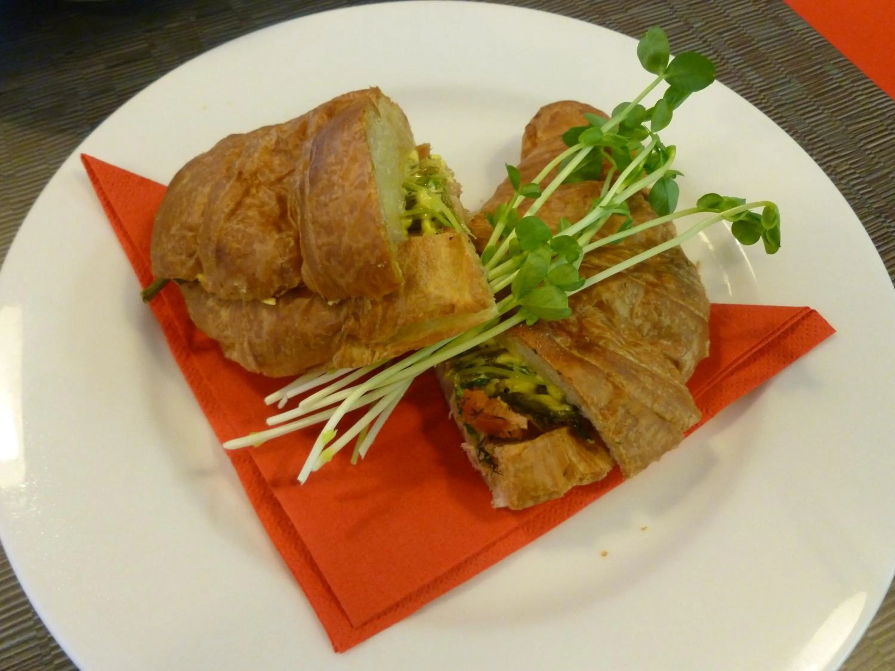 Breakfast in Laguna Serviced Apartments