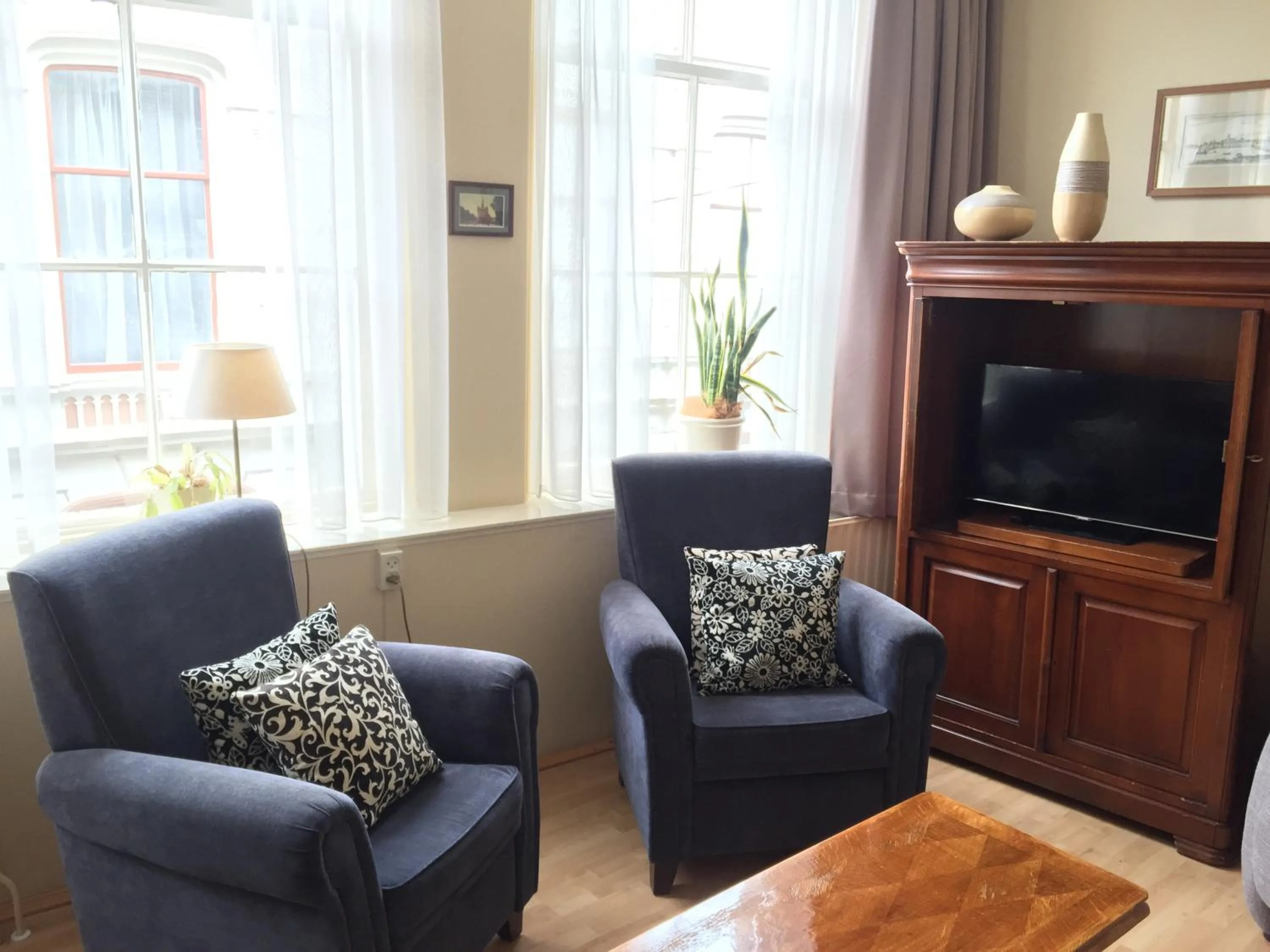 Living room in Hanzestadslogement "De Leeuw", logies in het centrum van Deventer