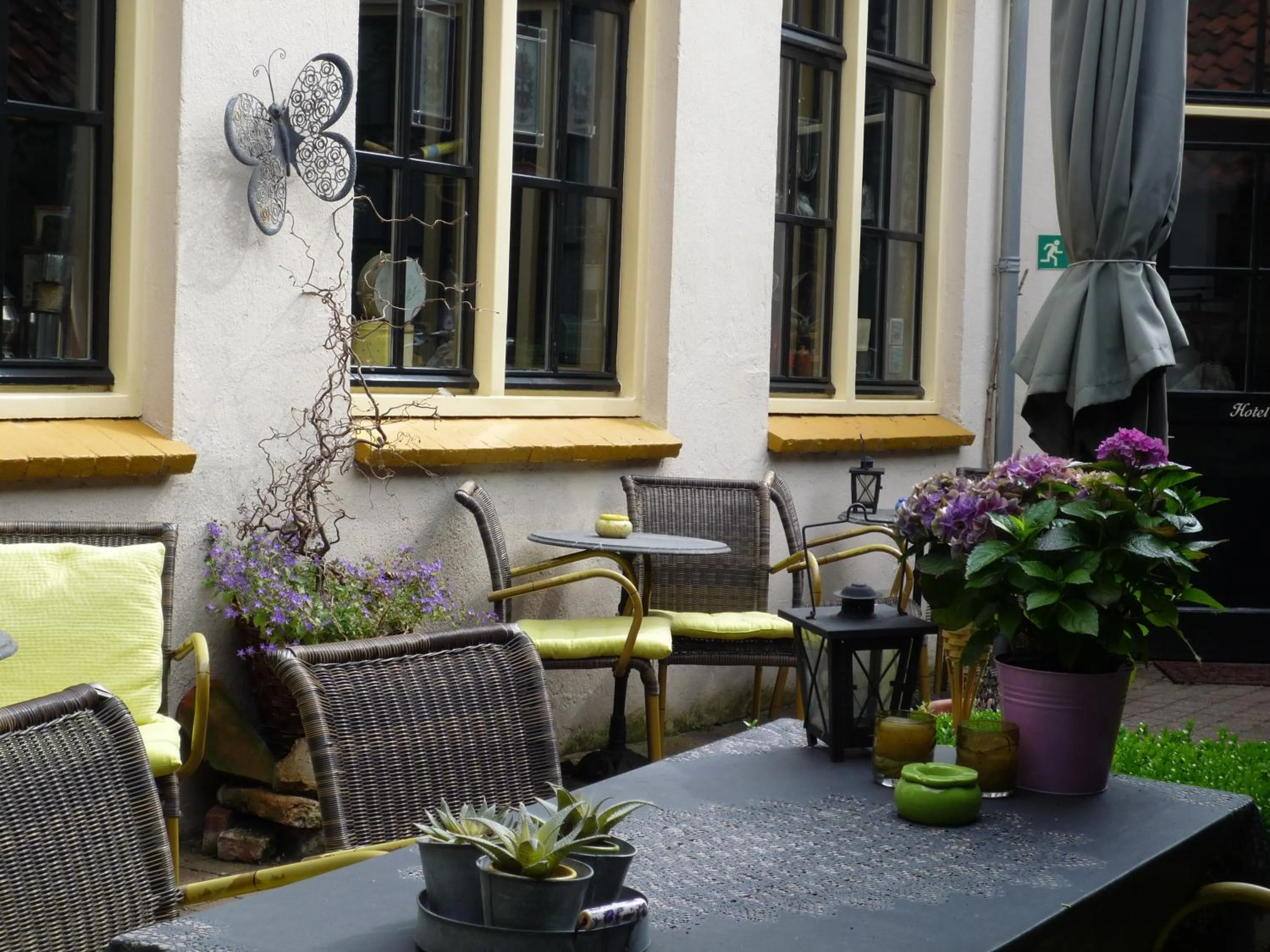 Balcony/Terrace in Hanzestadslogement "De Leeuw", logies in het centrum van Deventer