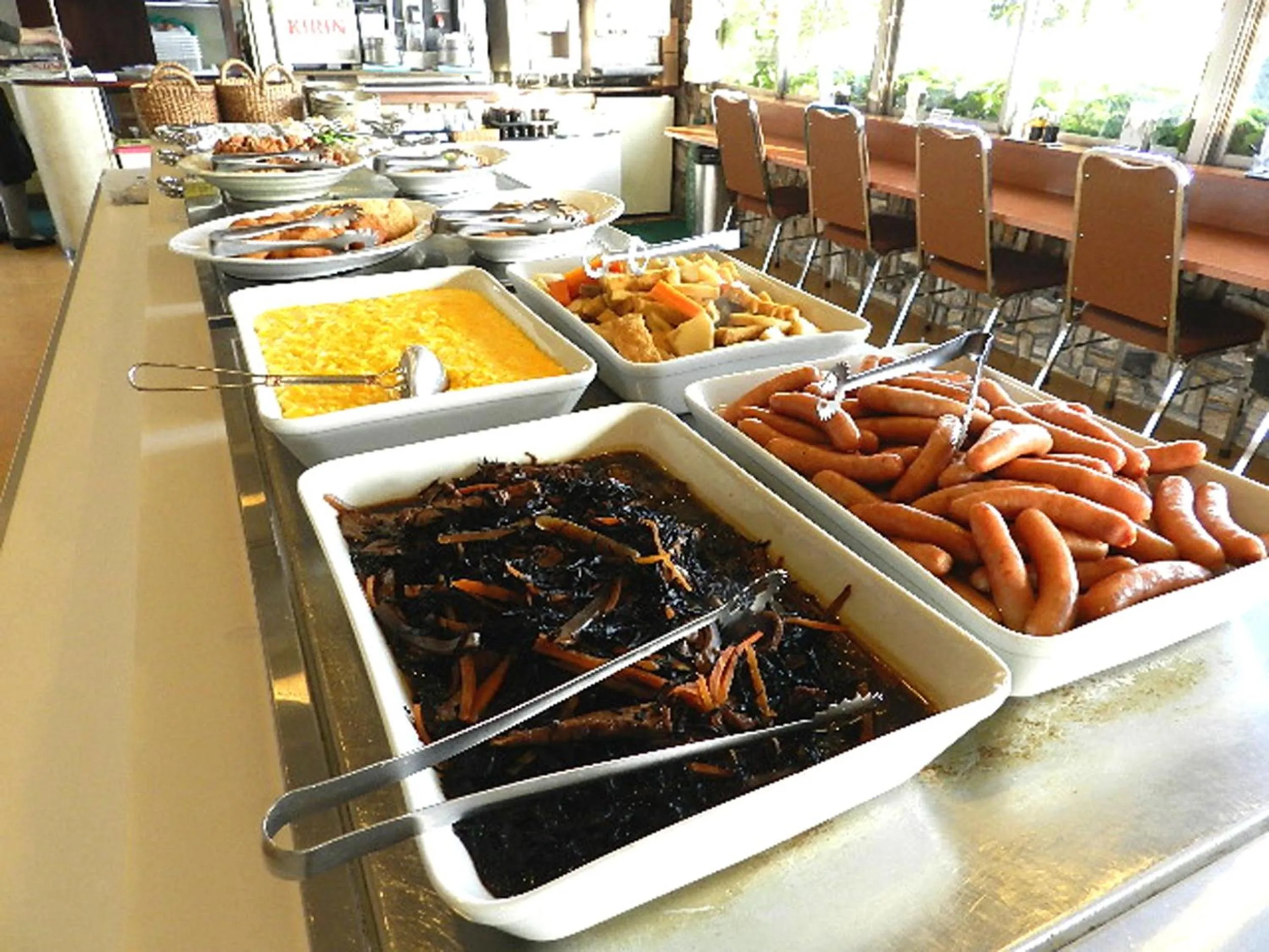 Restaurant/places to eat in Hotel Sambancho