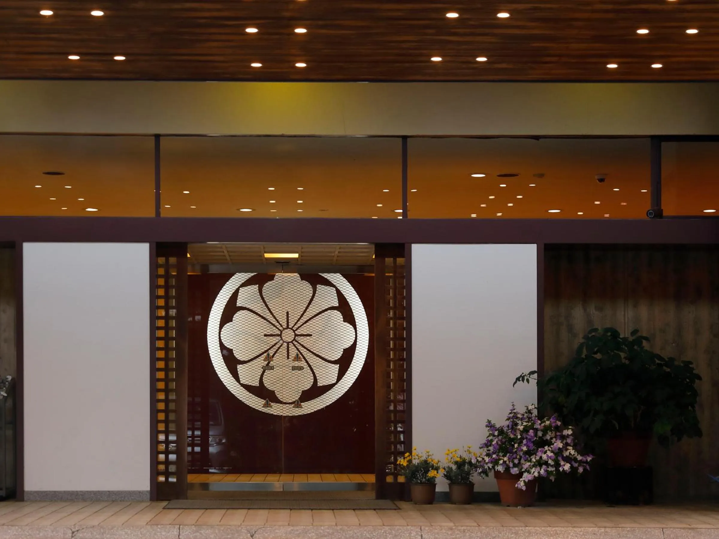 Facade/entrance in Taishoya