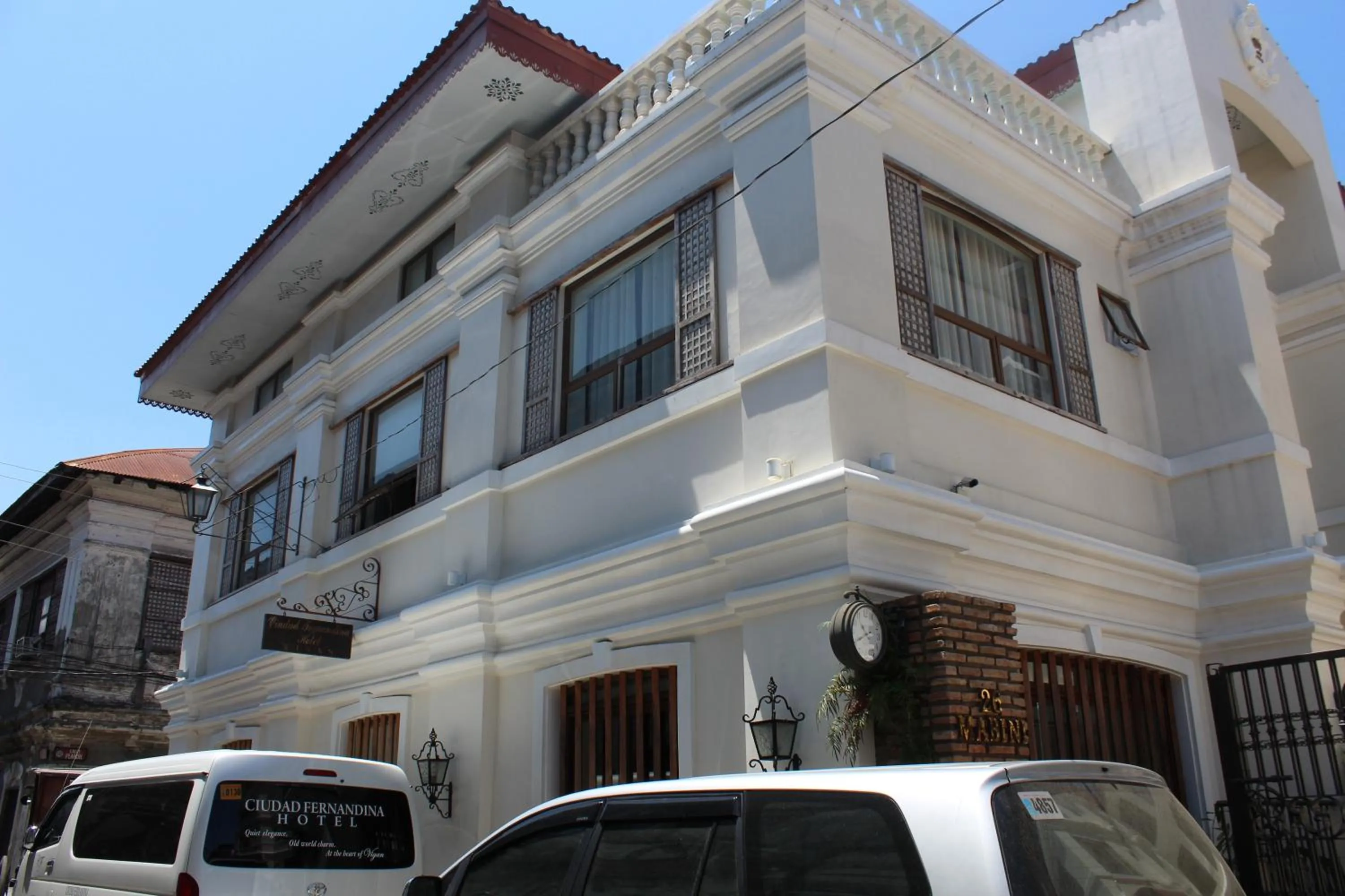 Facade/entrance in Ciudad Fernandina Hotel