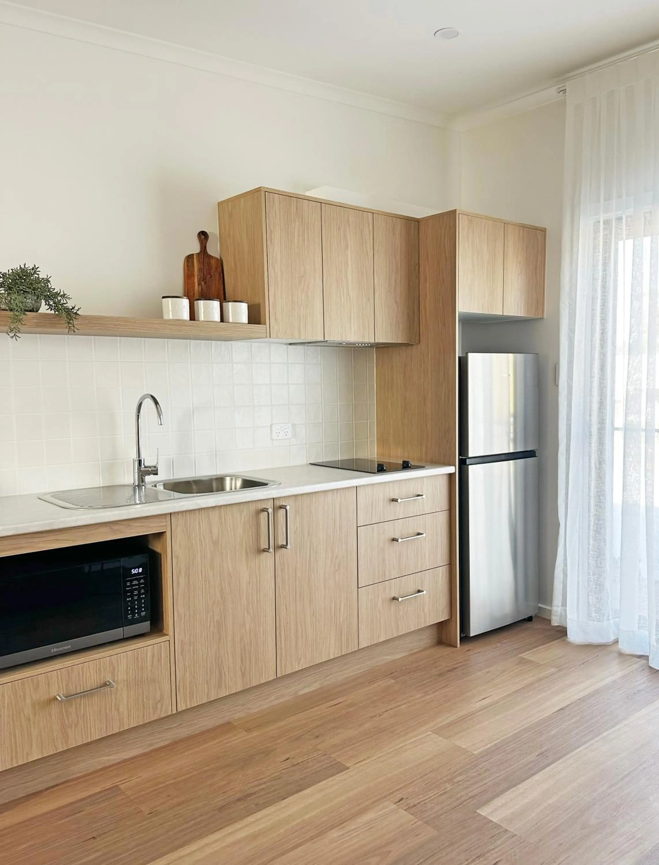 Kitchen or kitchenette in Catalina Motel Lake Macquarie