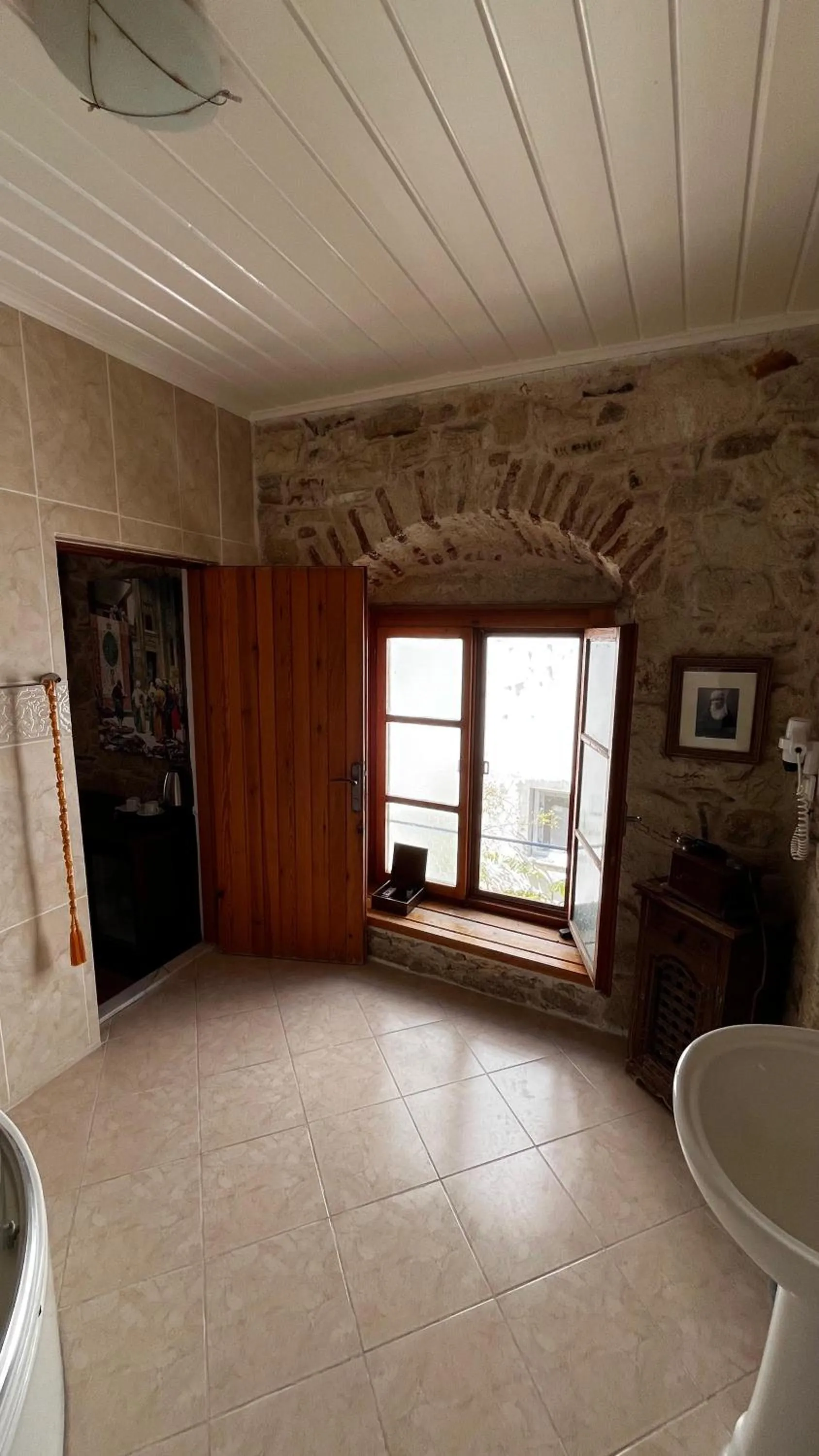 Bathroom in Foca Antik Otel