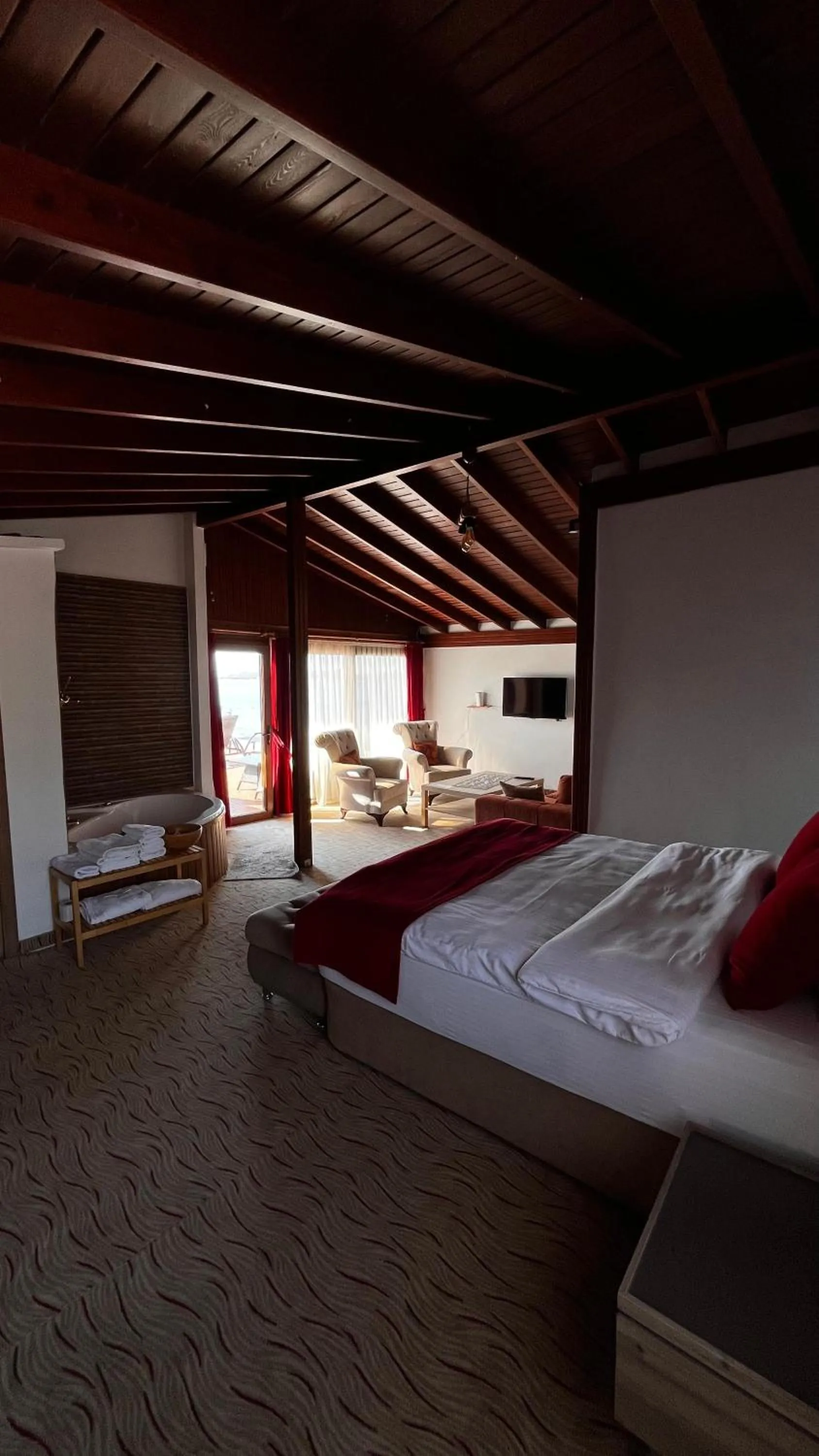 Photo of the whole room, Bed in Foca Antik Otel