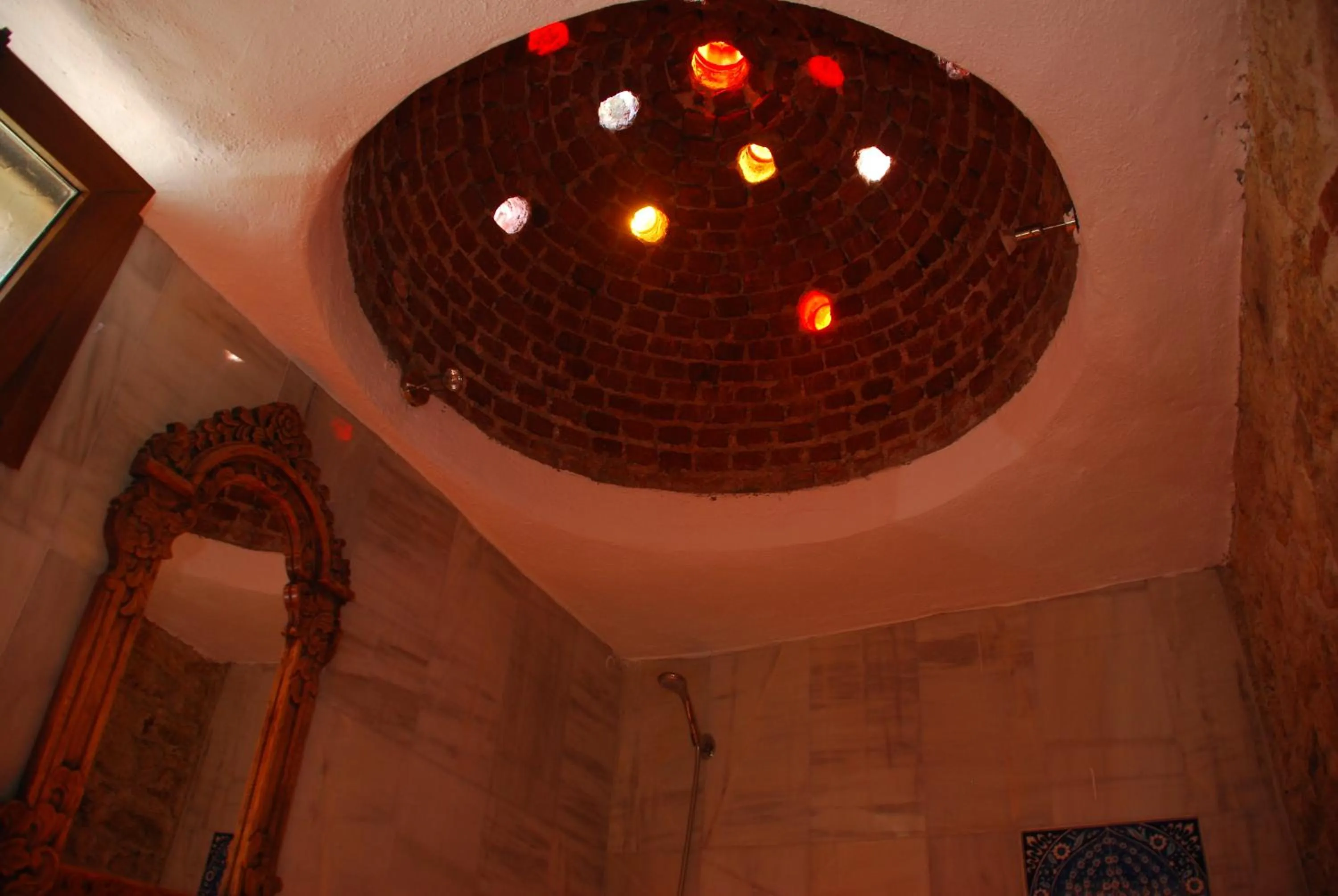 Bathroom in Foca Antik Otel