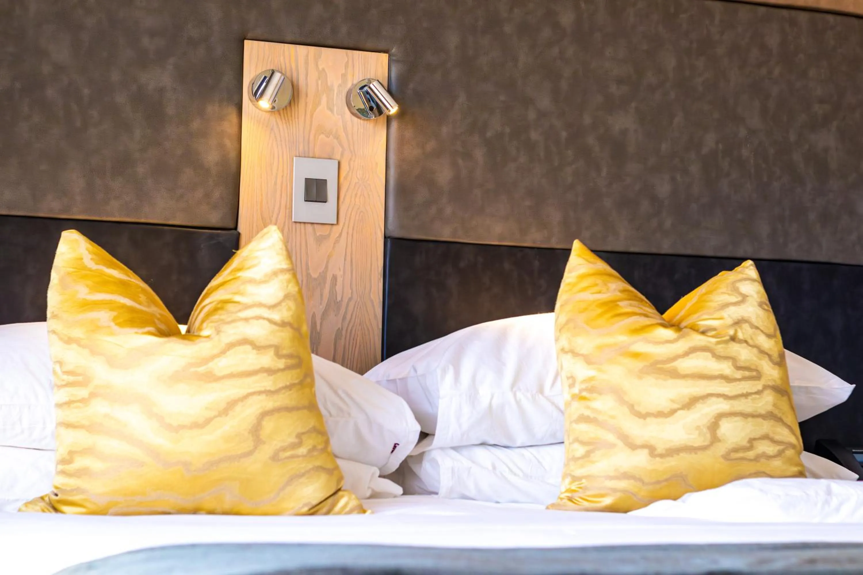 Bed in Happy Valley Hotel and Casino