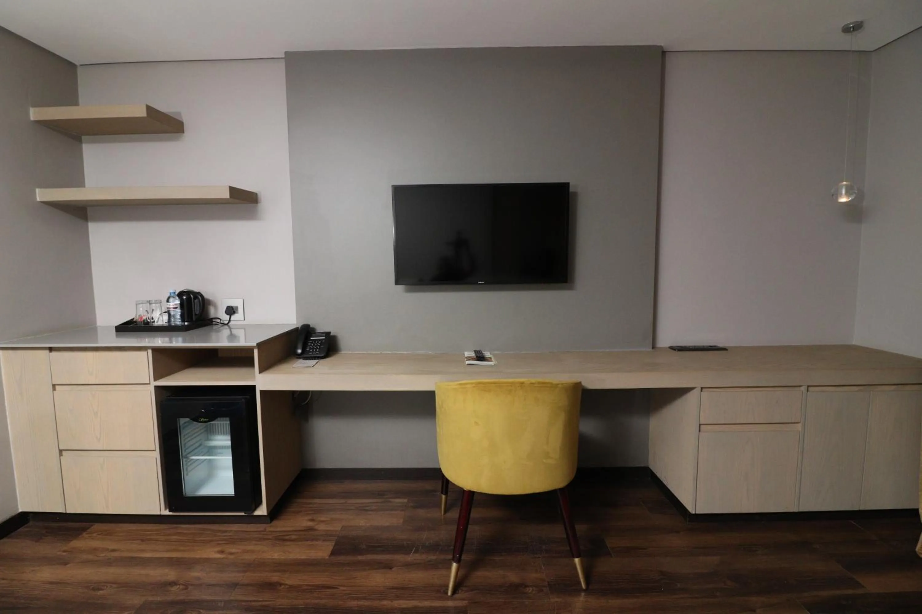 TV and multimedia in Happy Valley Hotel and Casino