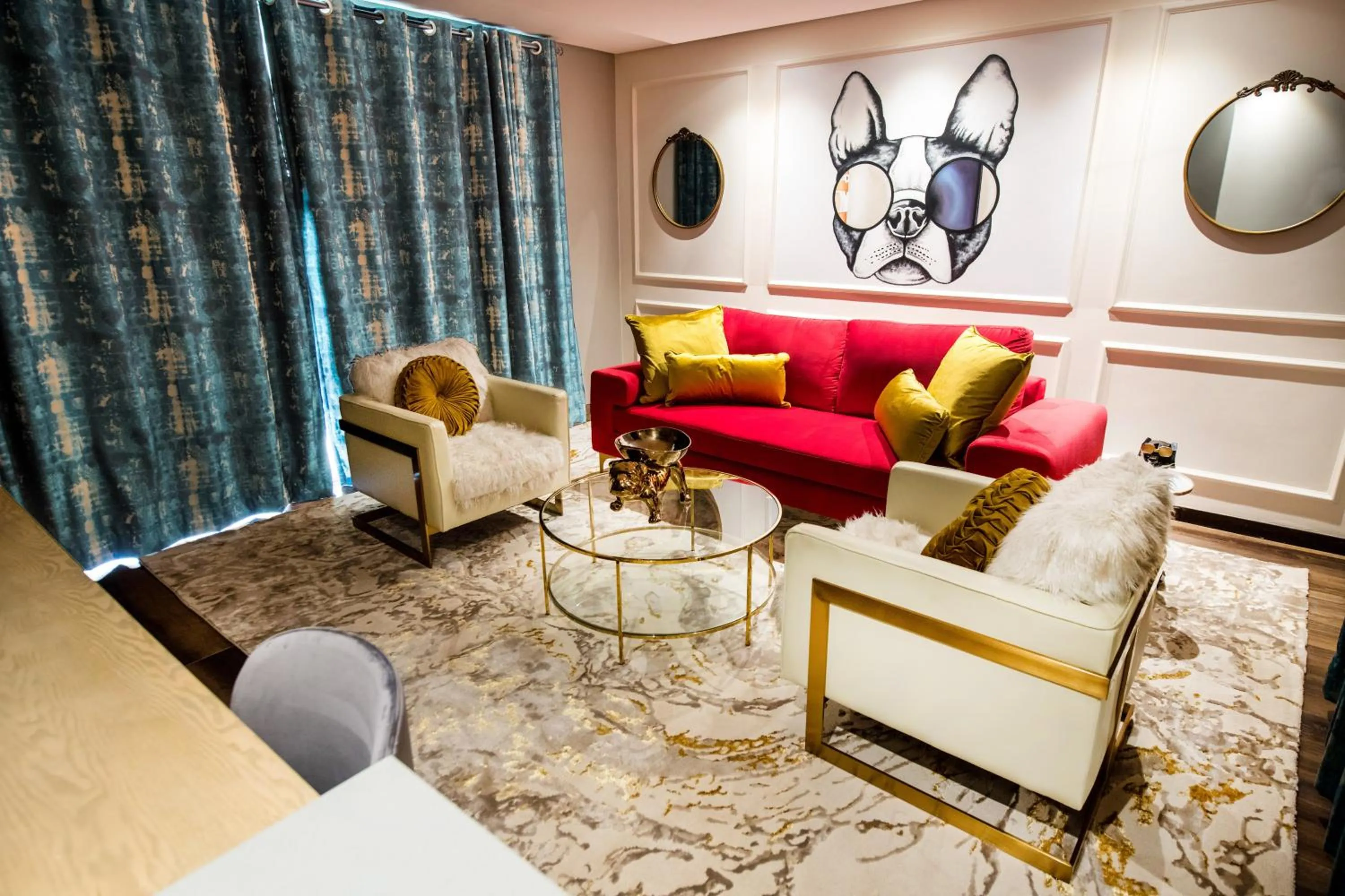 Living room in Happy Valley Hotel and Casino