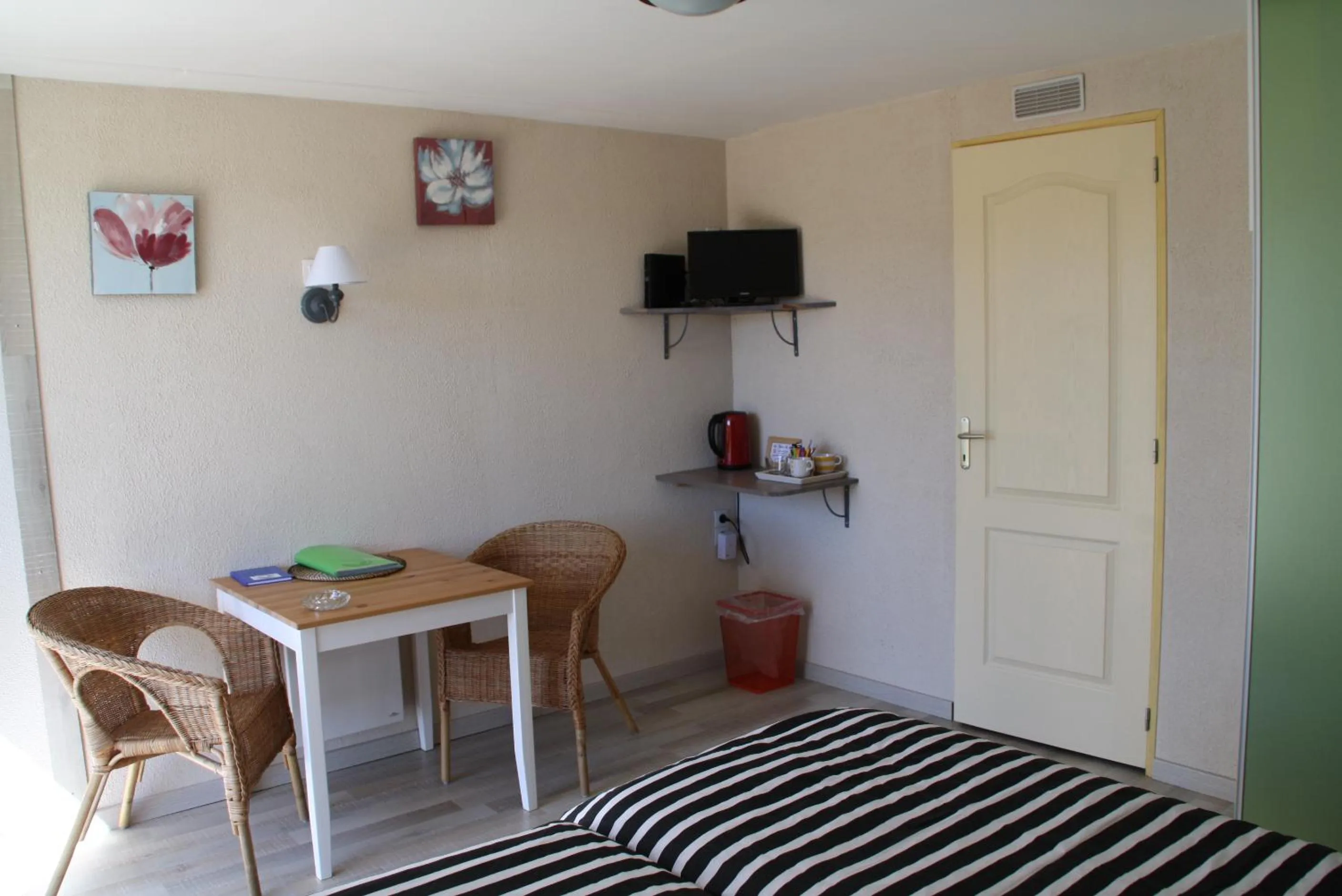 Photo of the whole room in La Perle du Lot