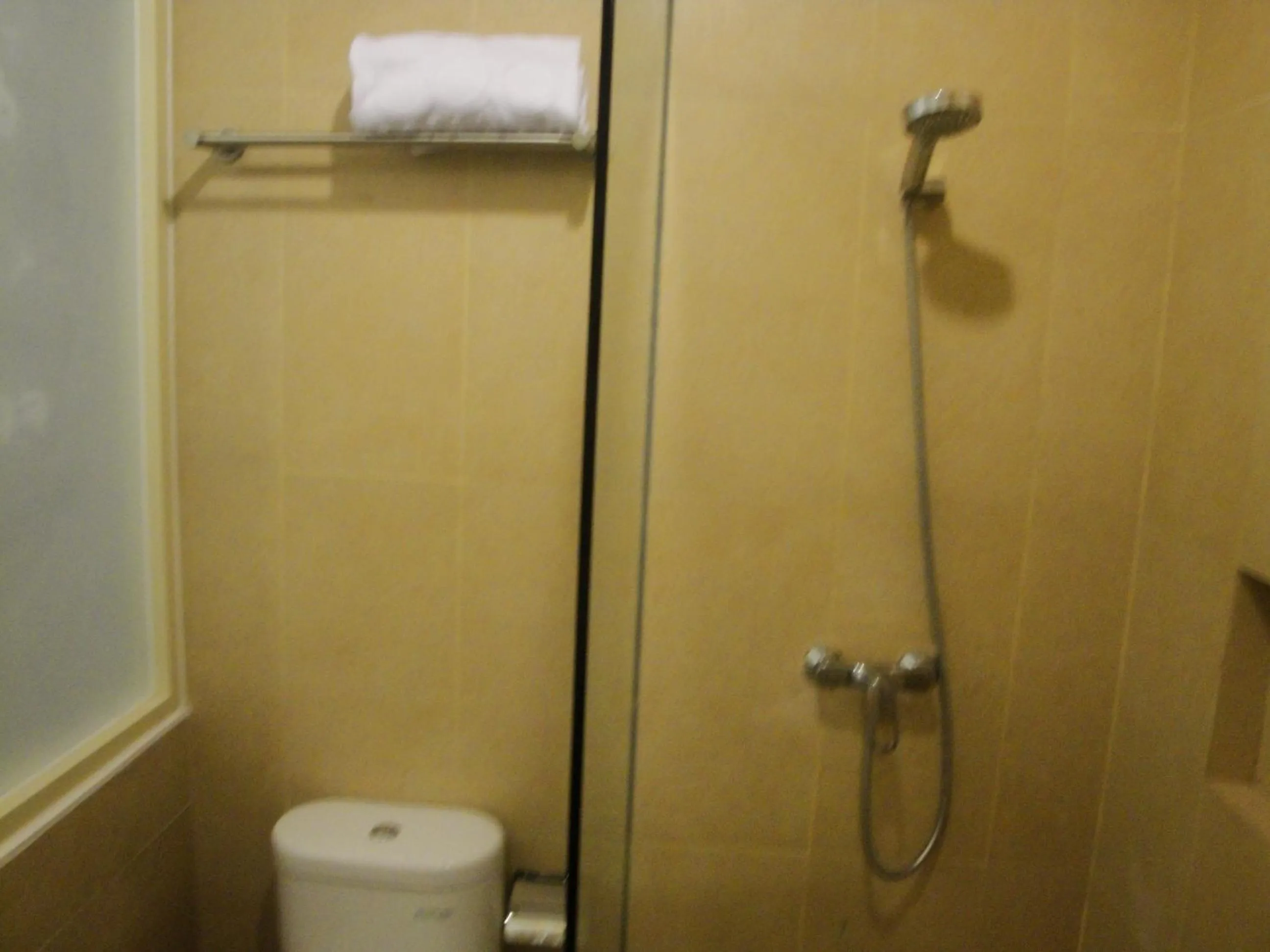 Bathroom in Top Hotel Manado by Gran Puri