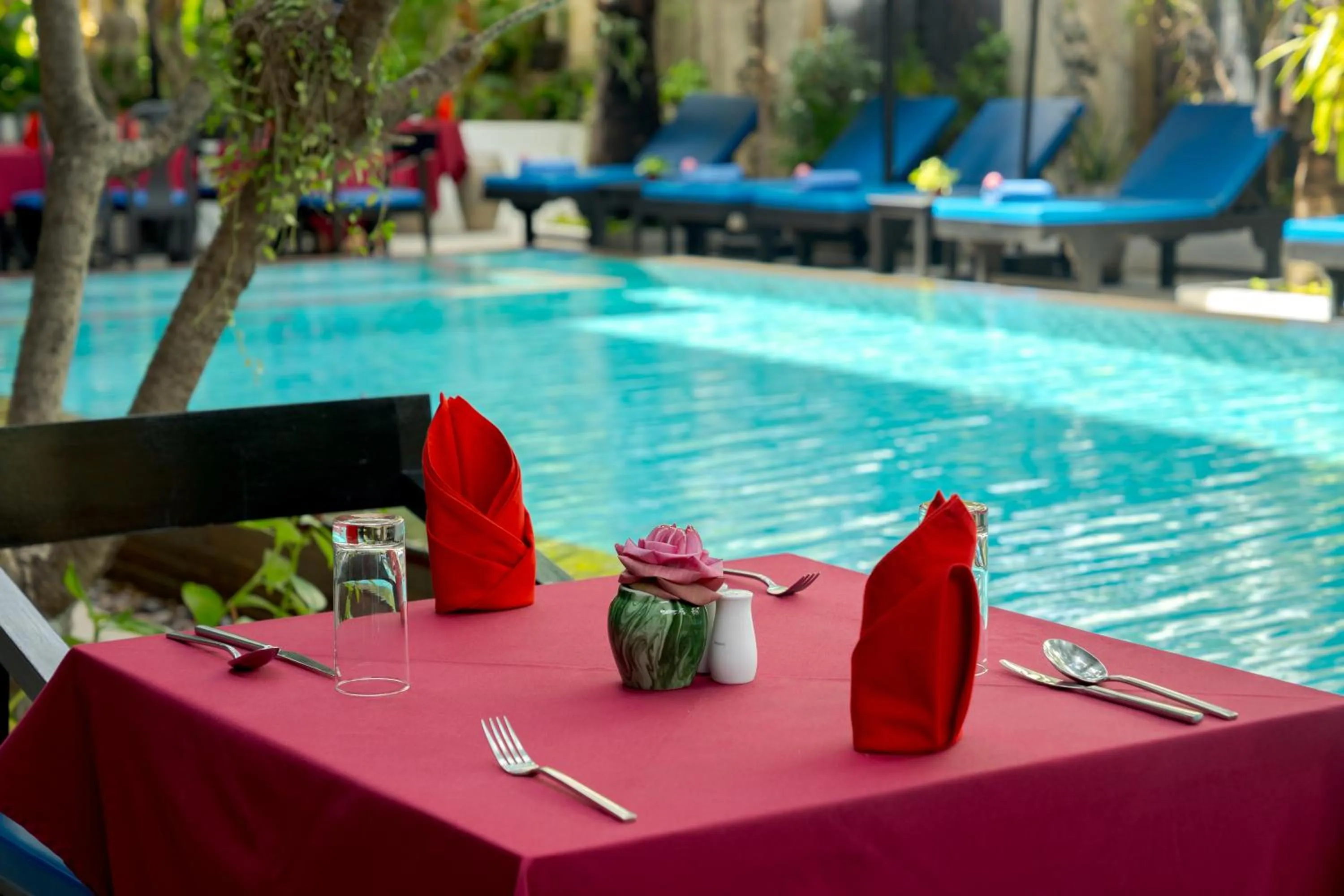 Swimming pool in Khmer Mansion Boutique Hotel