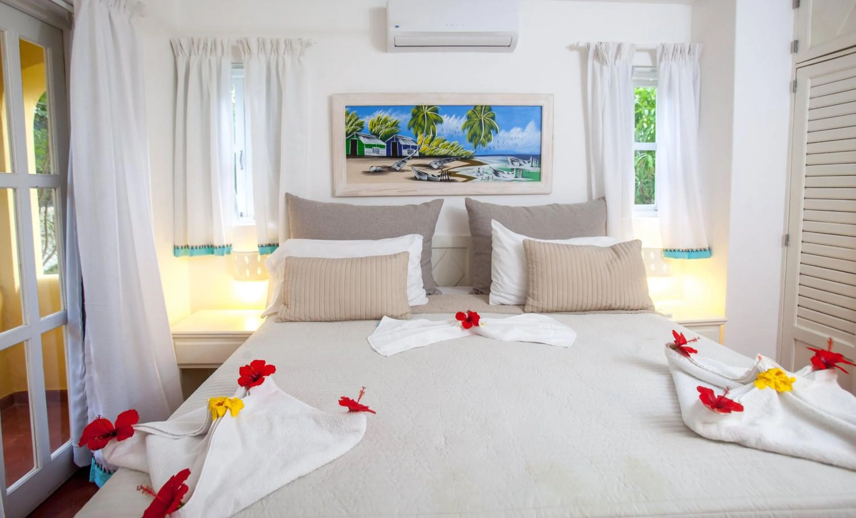 Bedroom, Bed in Los Corales Beach Village Punta Cana - The original