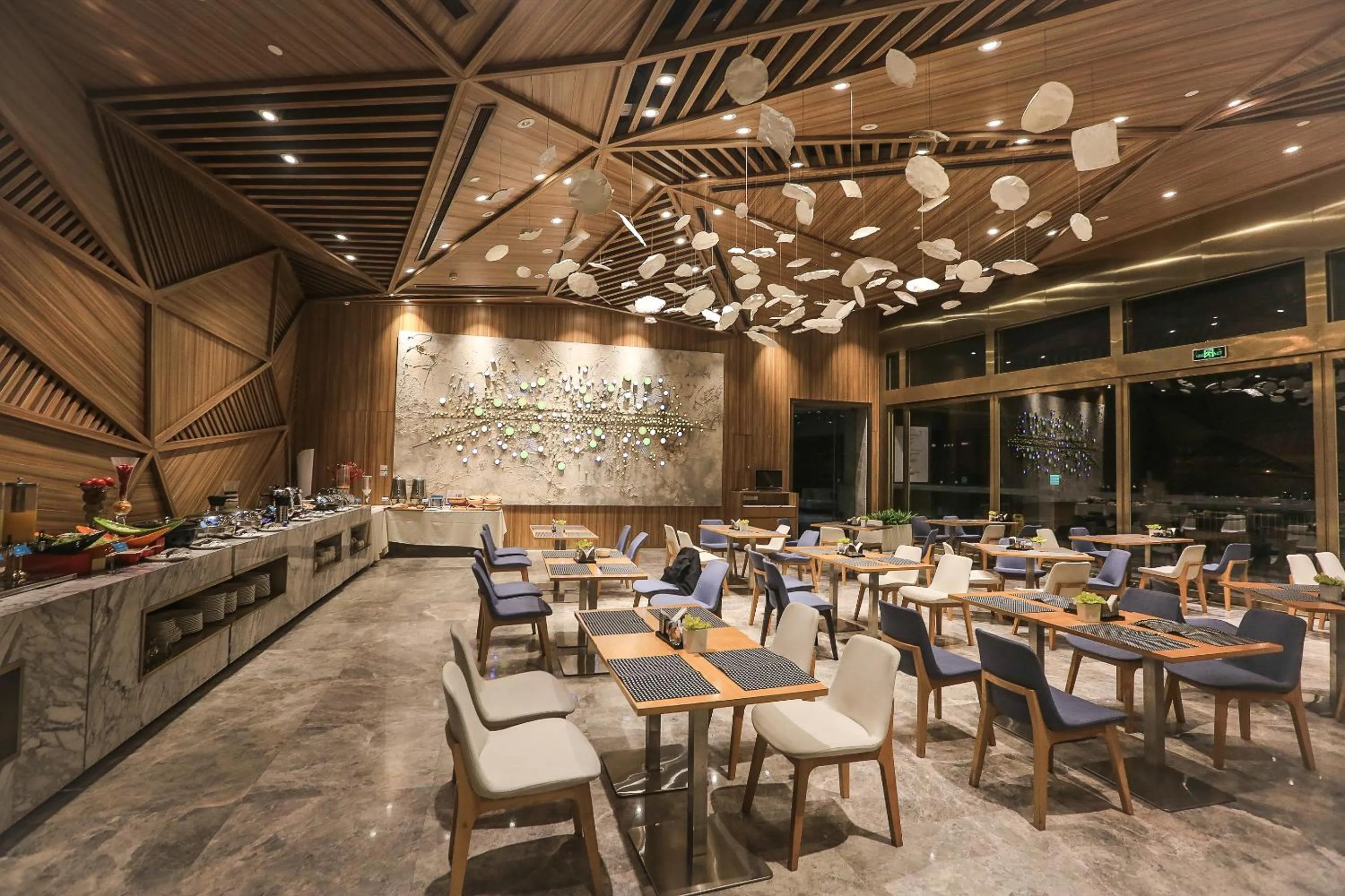 Restaurant/places to eat in Skytel Hotel Chengdu-City Center