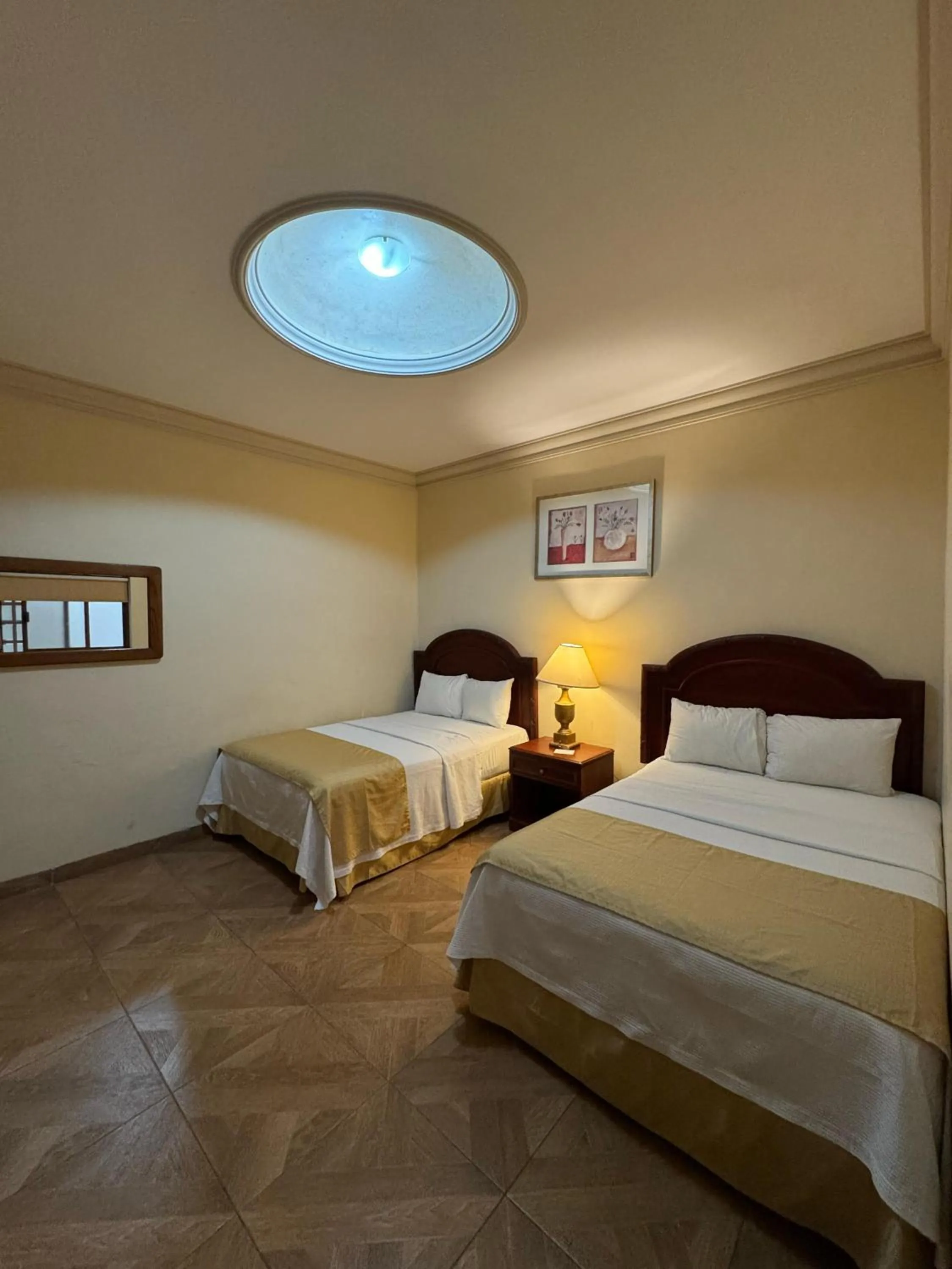 Photo of the whole room, Bed in Hotel Plaza Express