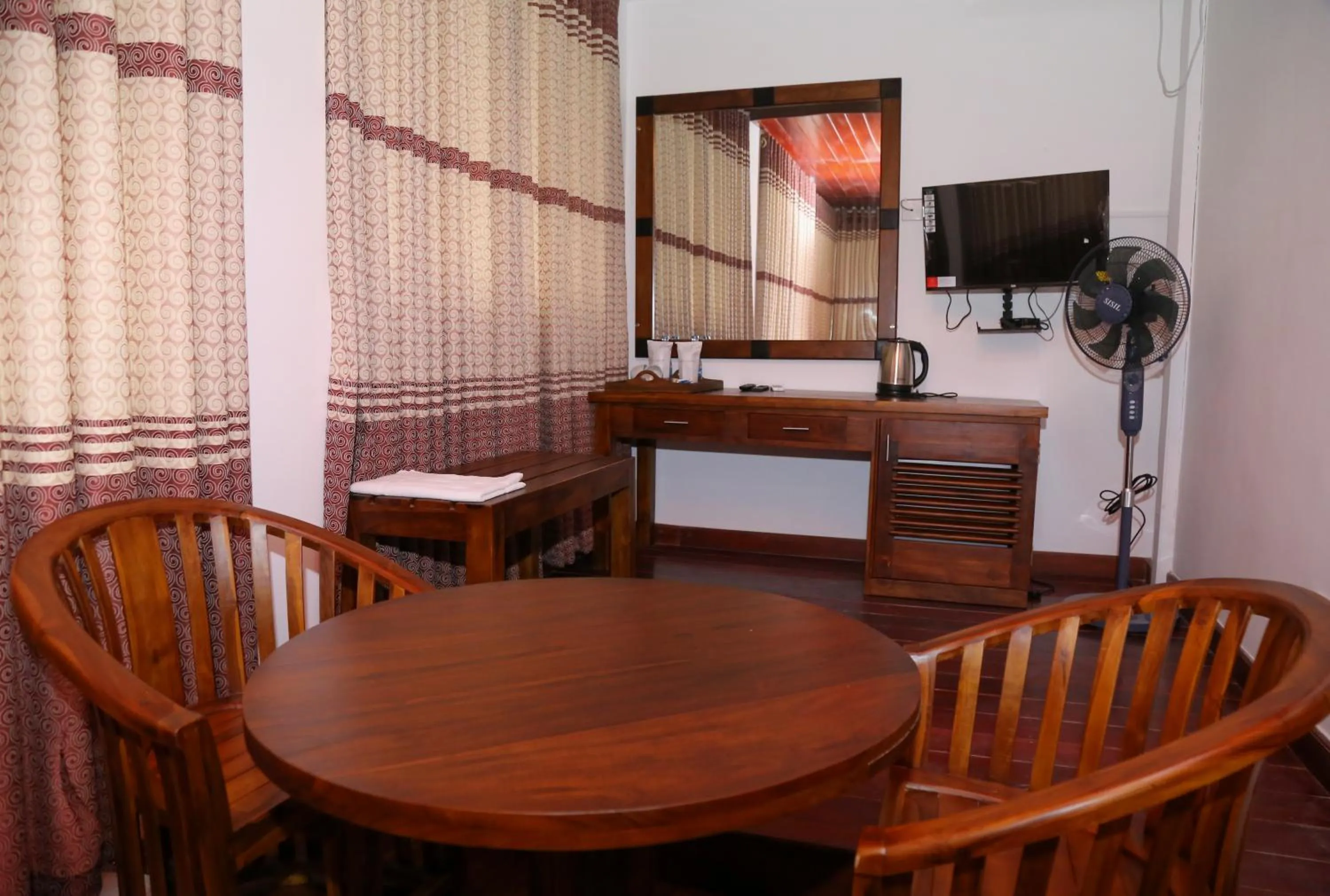 TV and multimedia in Hotel Sara