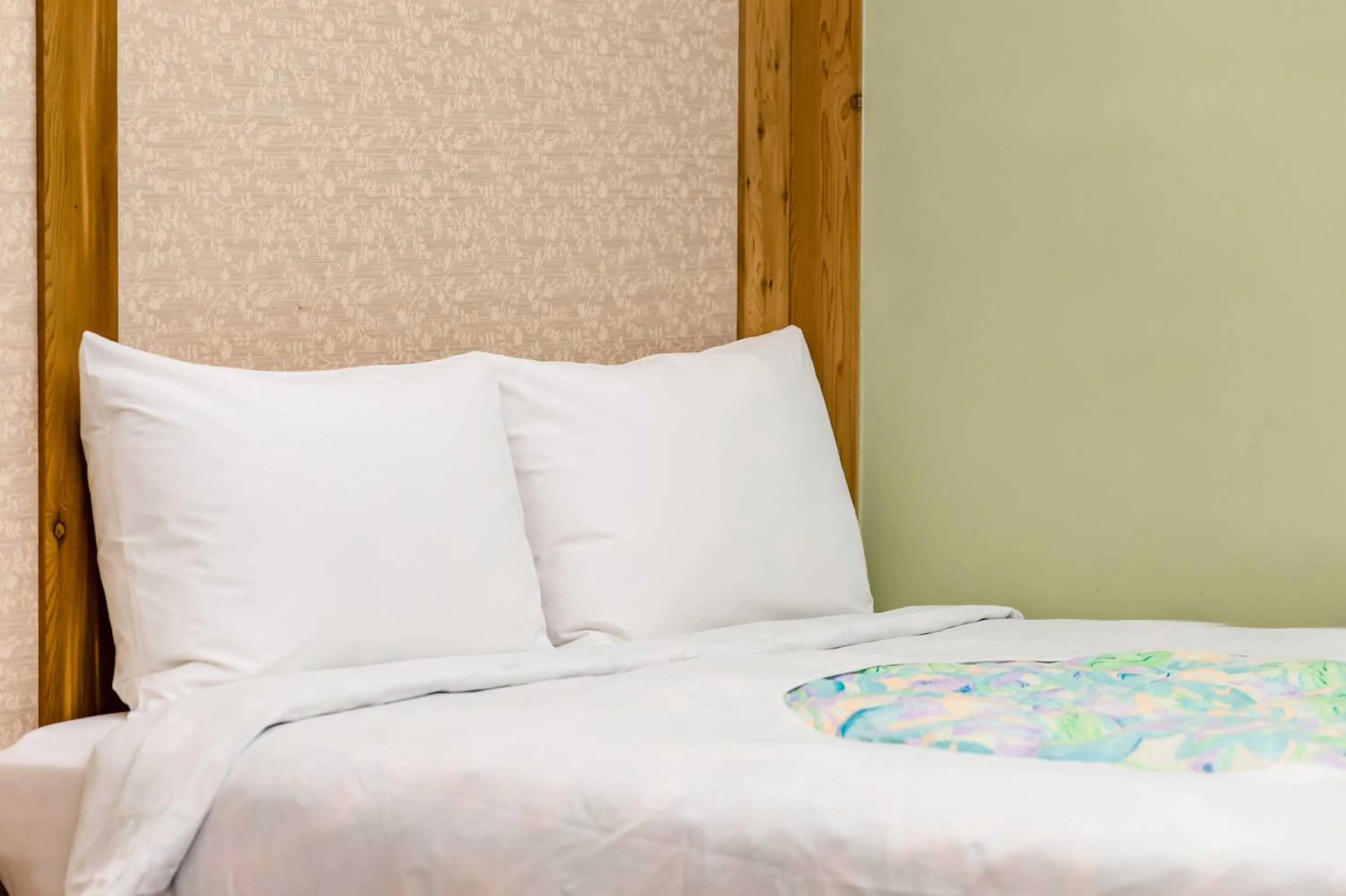 Bed in Taitung Greenhome B&B