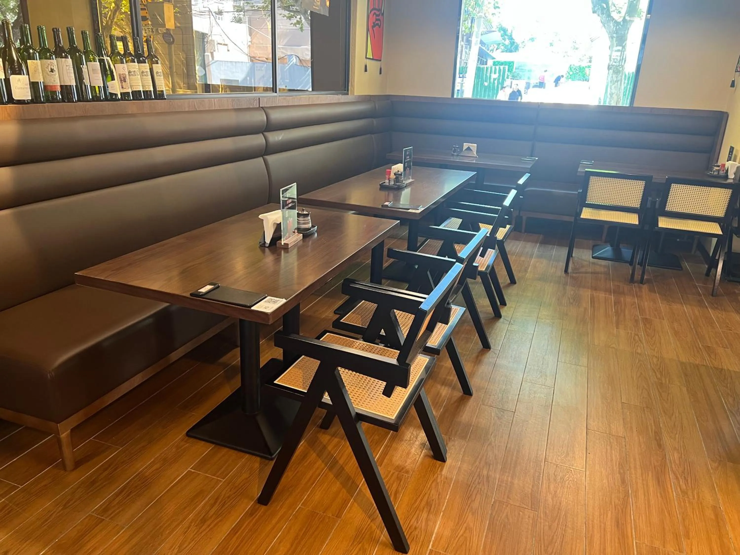 Restaurant/places to eat in Mia Hotel - Shanghai Xuhui Jiaotong University