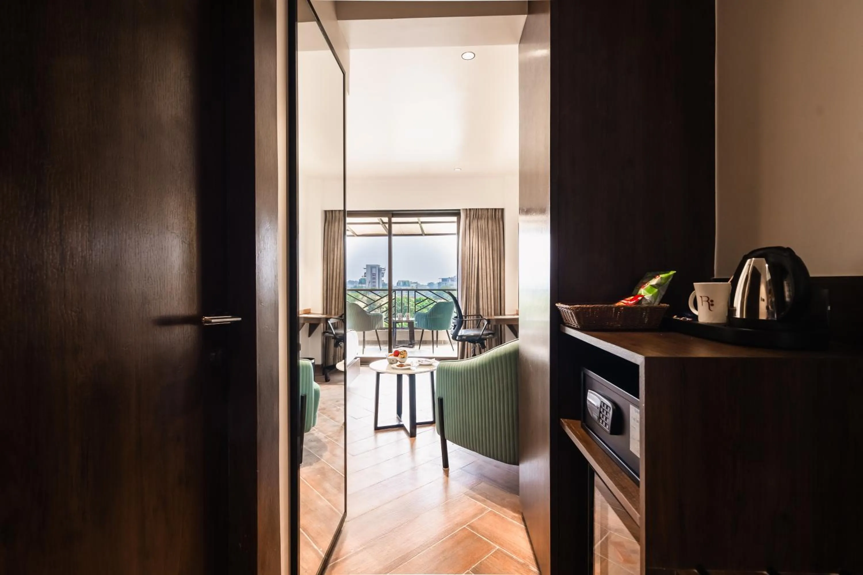 Bedroom in Regenta Place Igatpuri