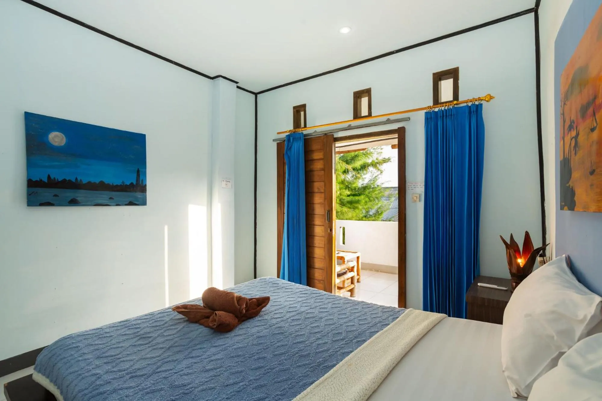 View (from property/room), Bed in Creative Trawangan Stay