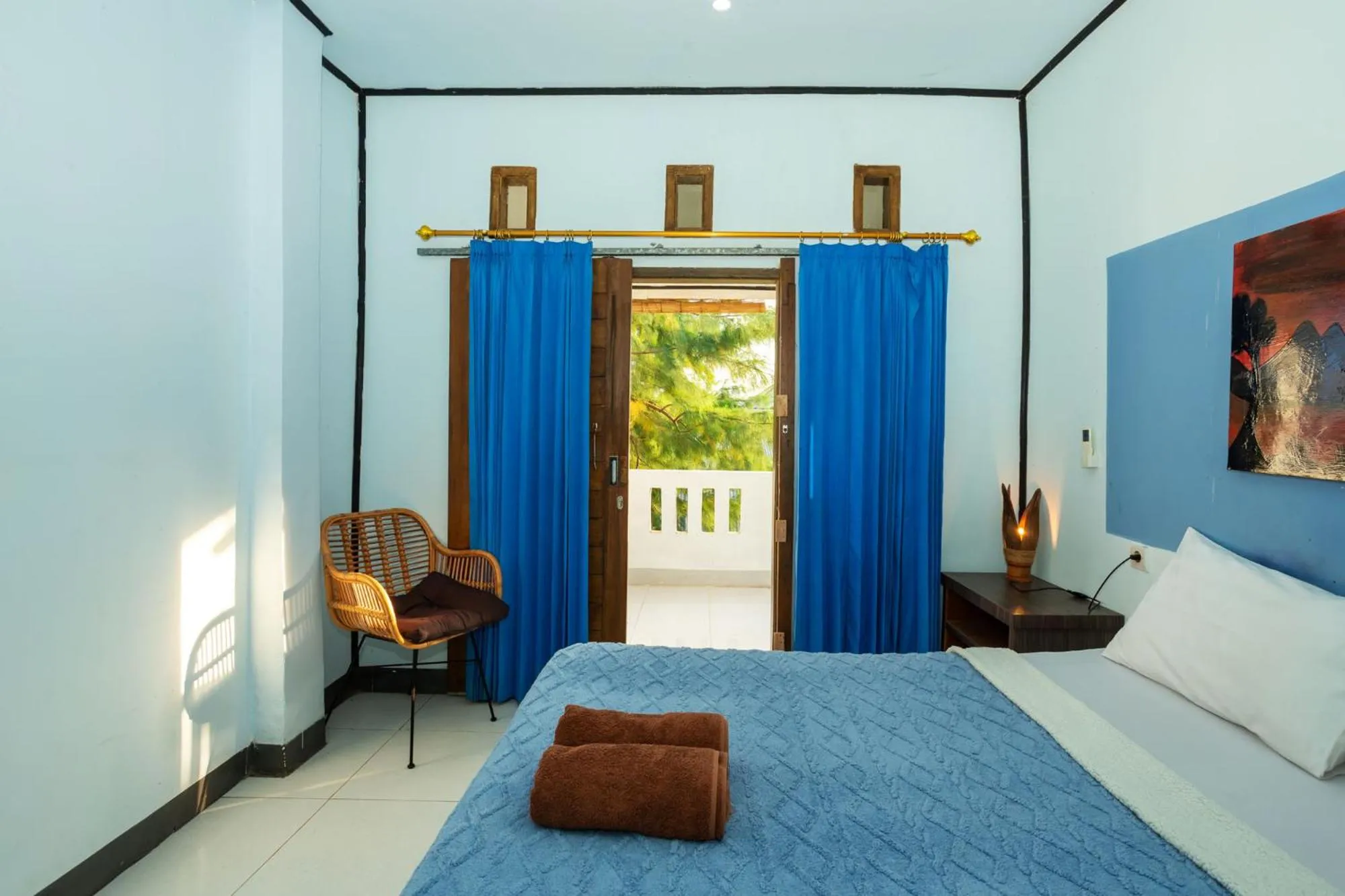 Bedroom, Bed in Creative Trawangan Stay