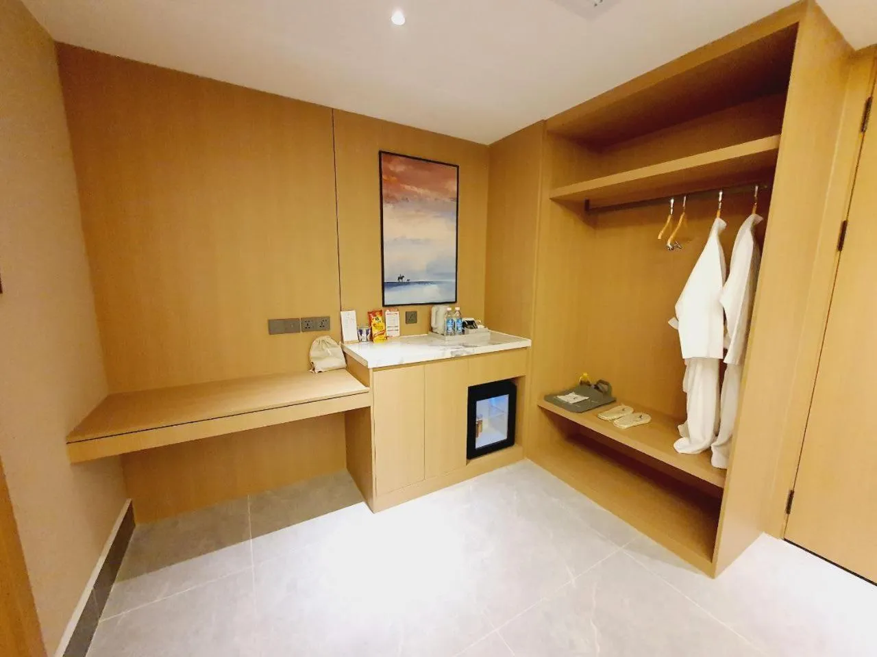 wardrobe in JD POLMAN Hotel