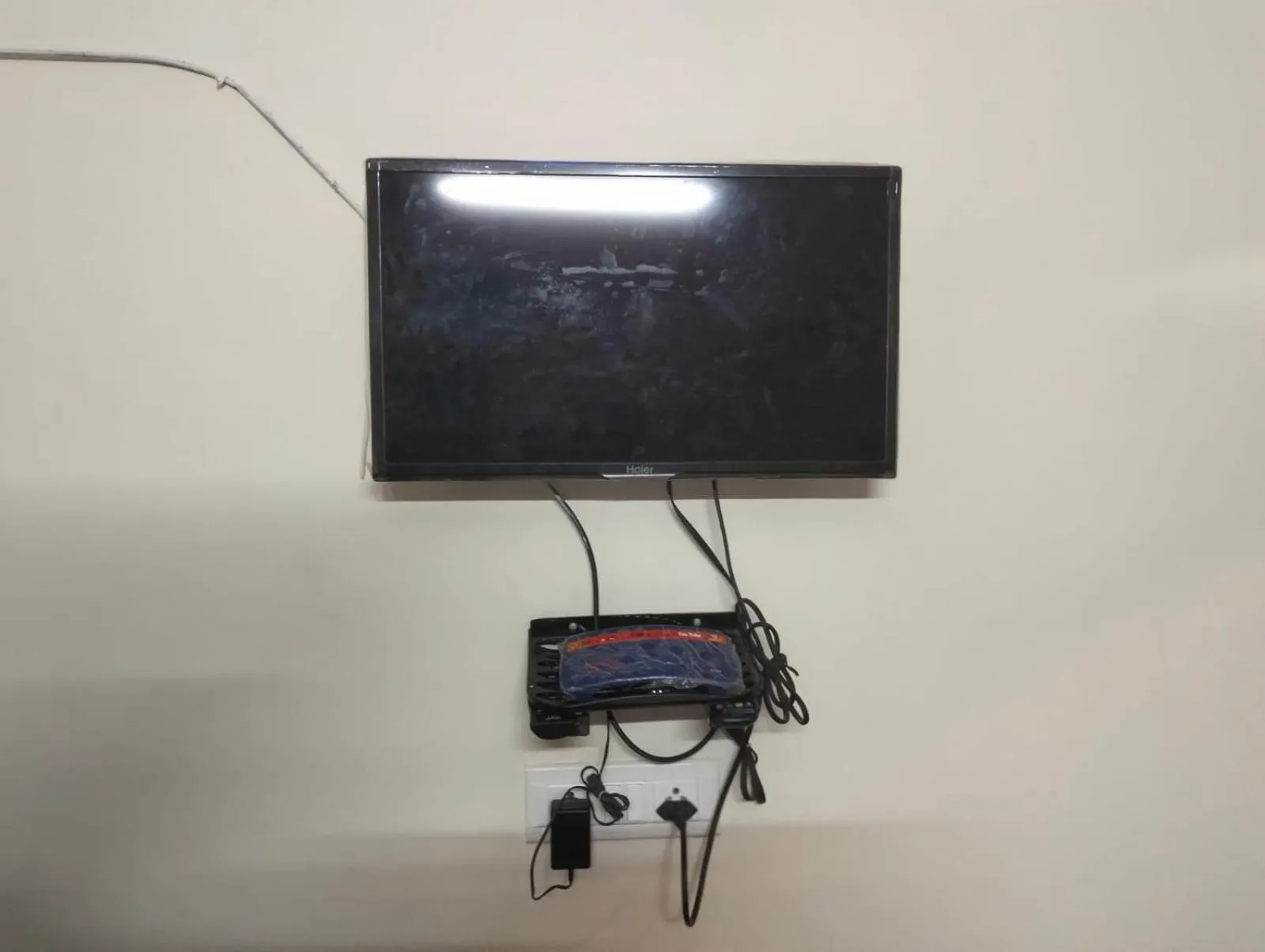 TV and multimedia in Sharma Residency Chennai Egmore