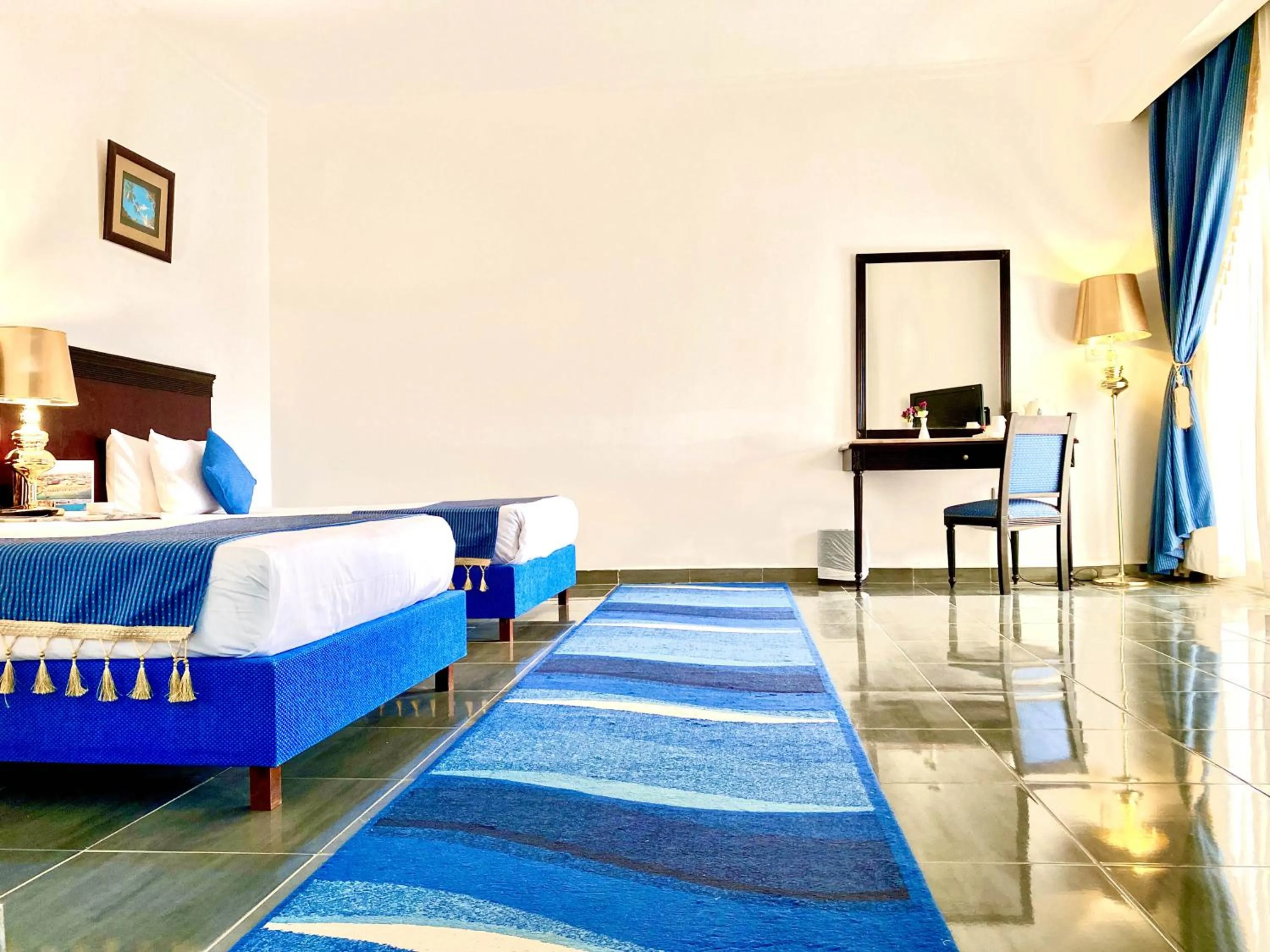 Guests in White Valley Palace