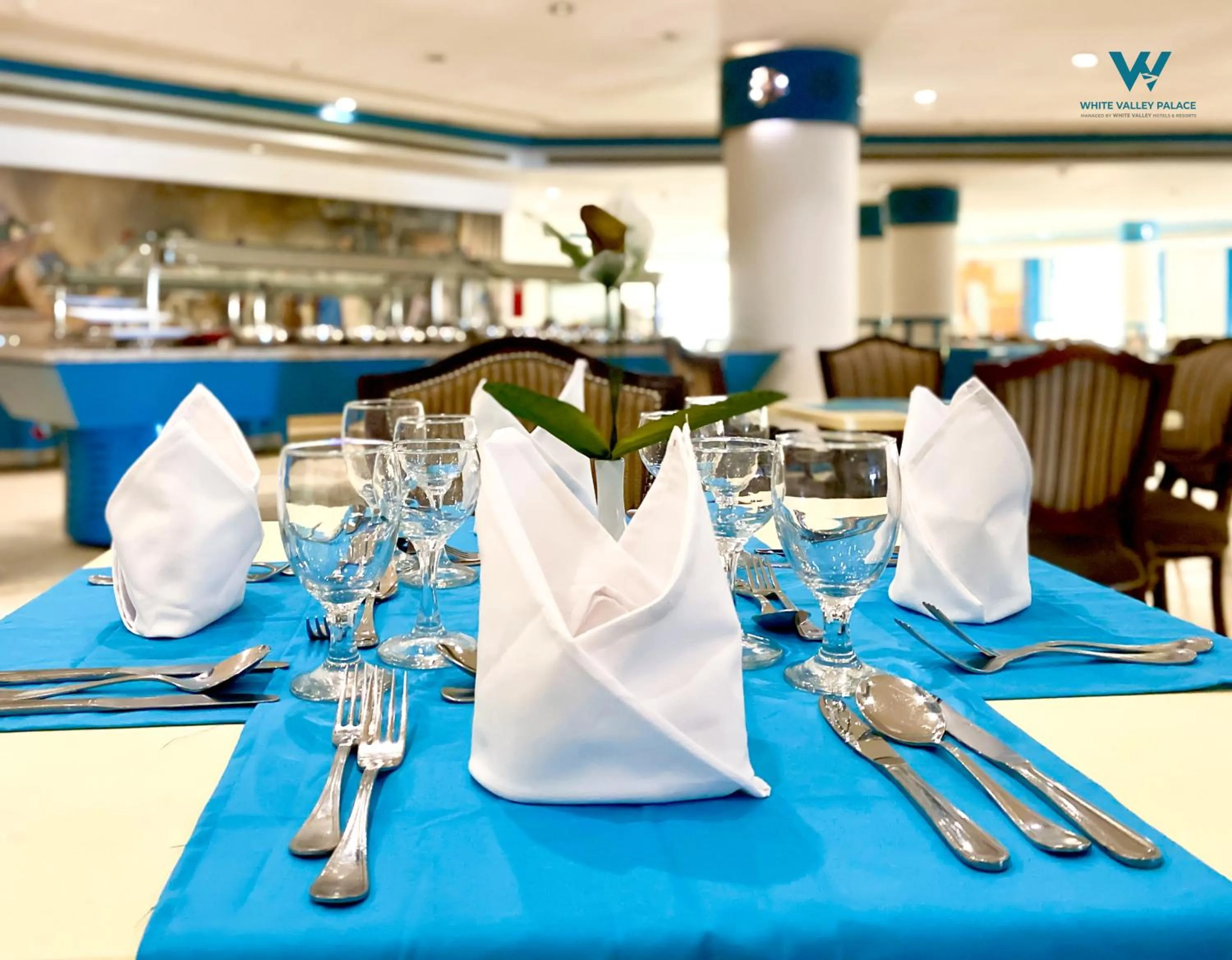 Restaurant/places to eat in White Valley Palace