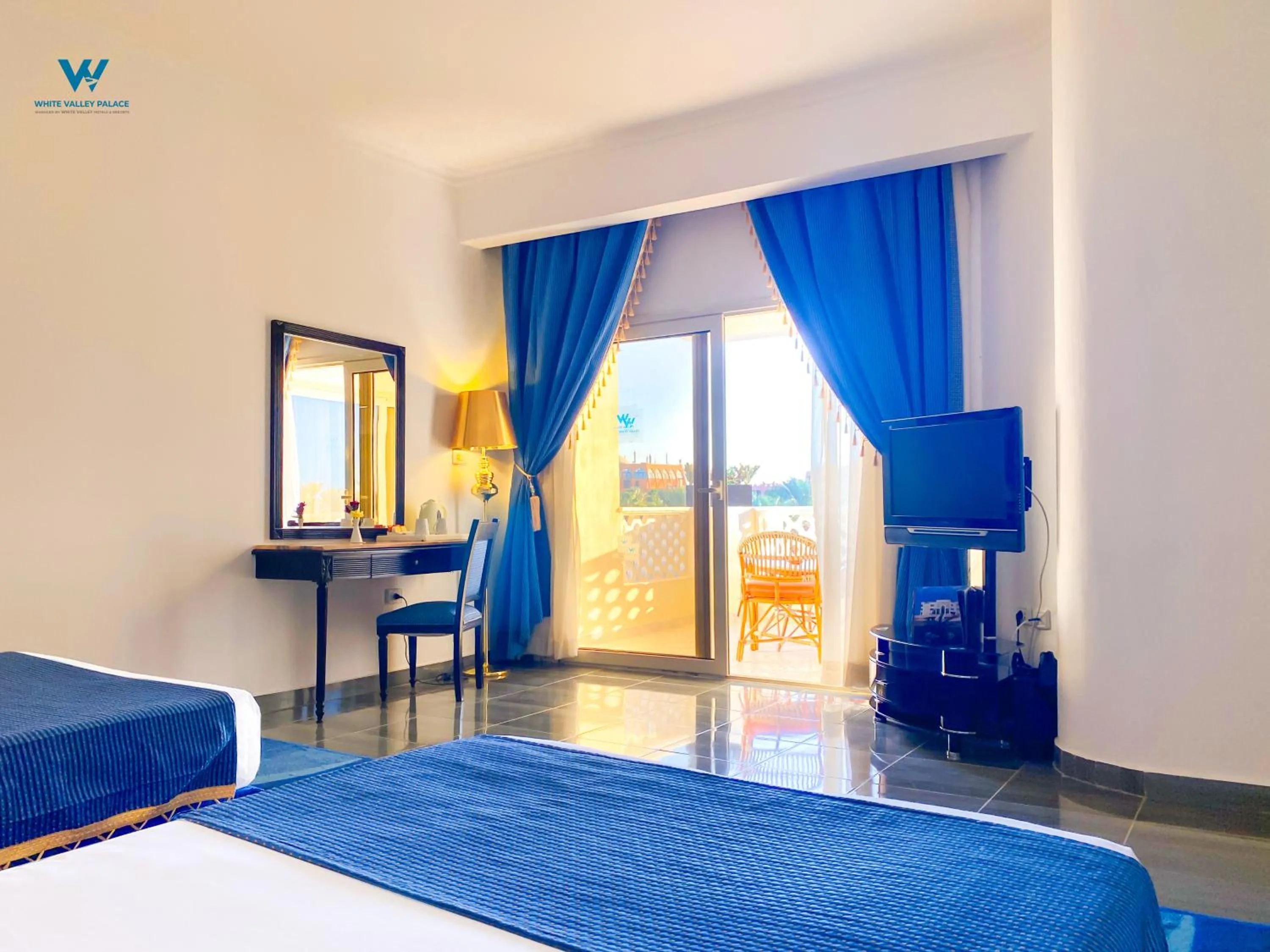 VIP in White Valley Palace