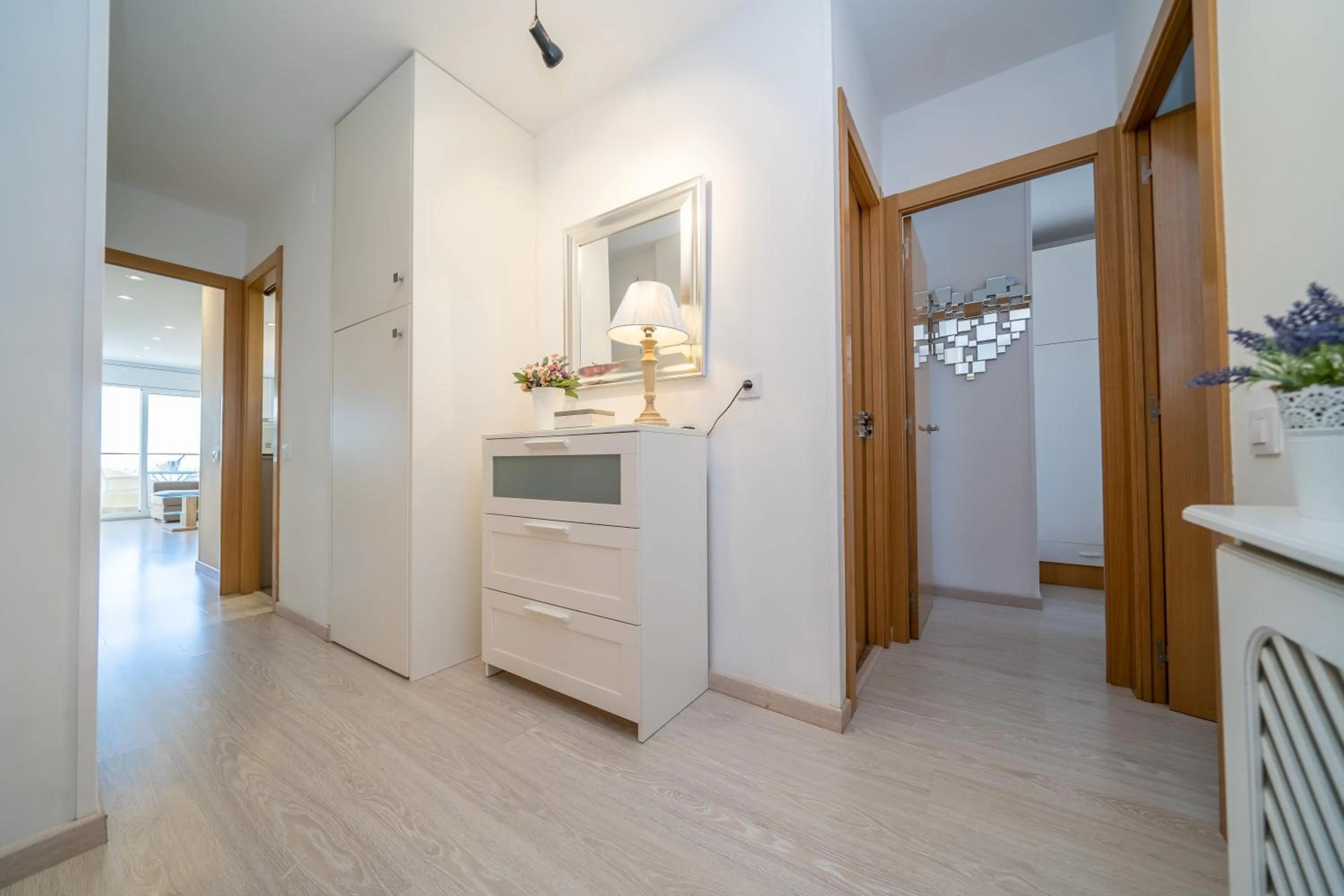 Decorative detail in HomeHolidaysRentals Bluemar-Costa Barcelona