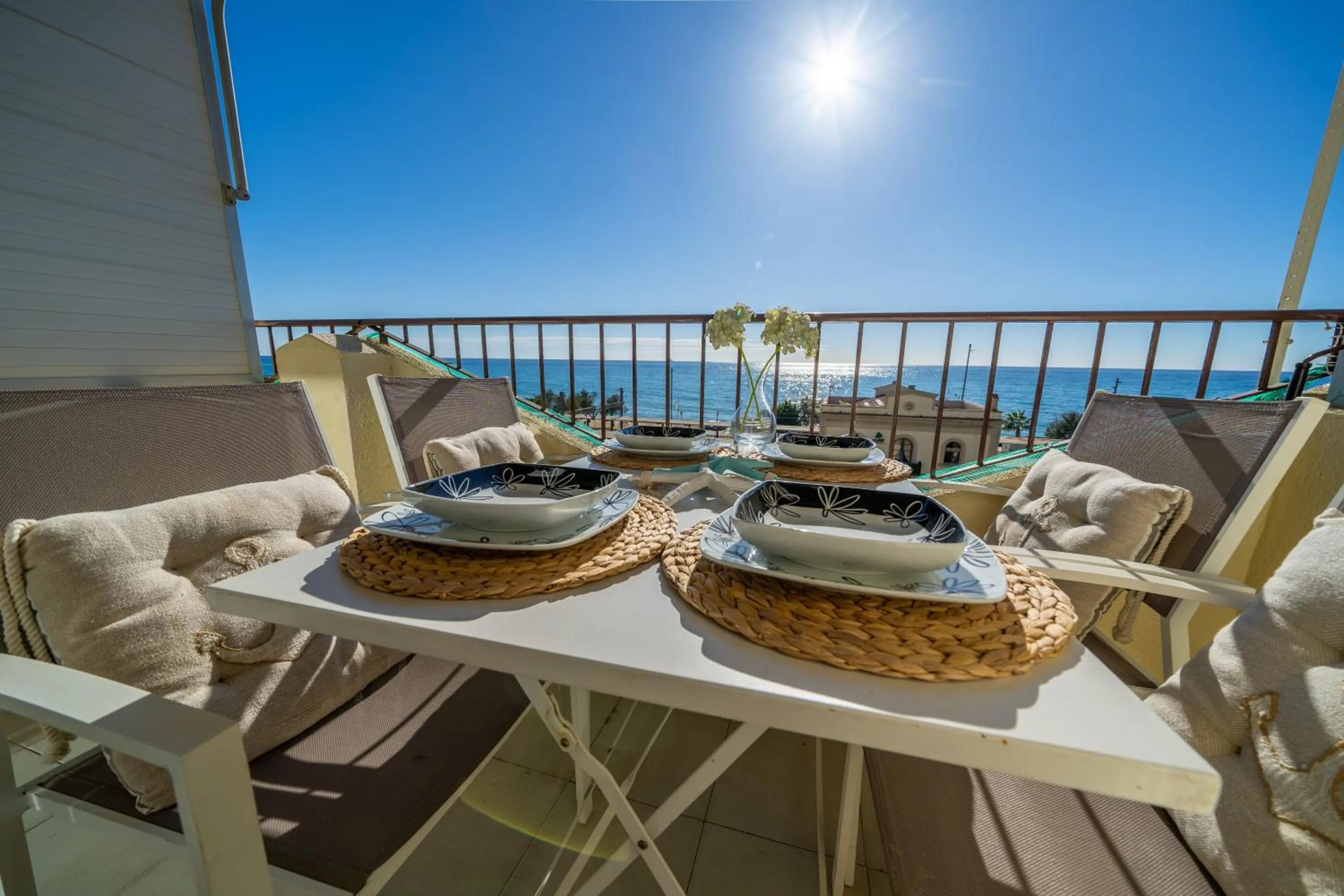 Balcony/Terrace in HomeHolidaysRentals Bluemar-Costa Barcelona