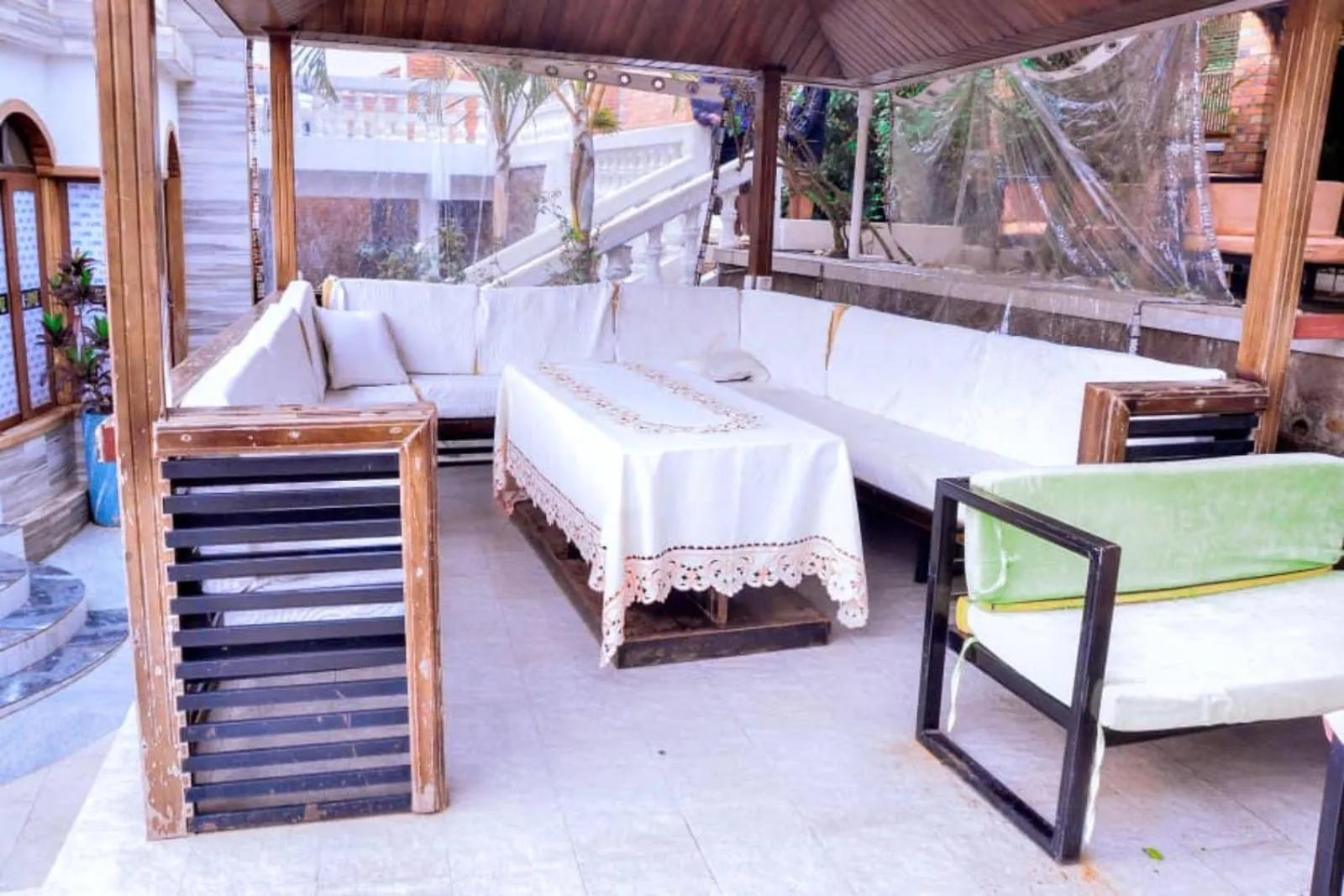 Patio in The Keza Hotel and Apartments