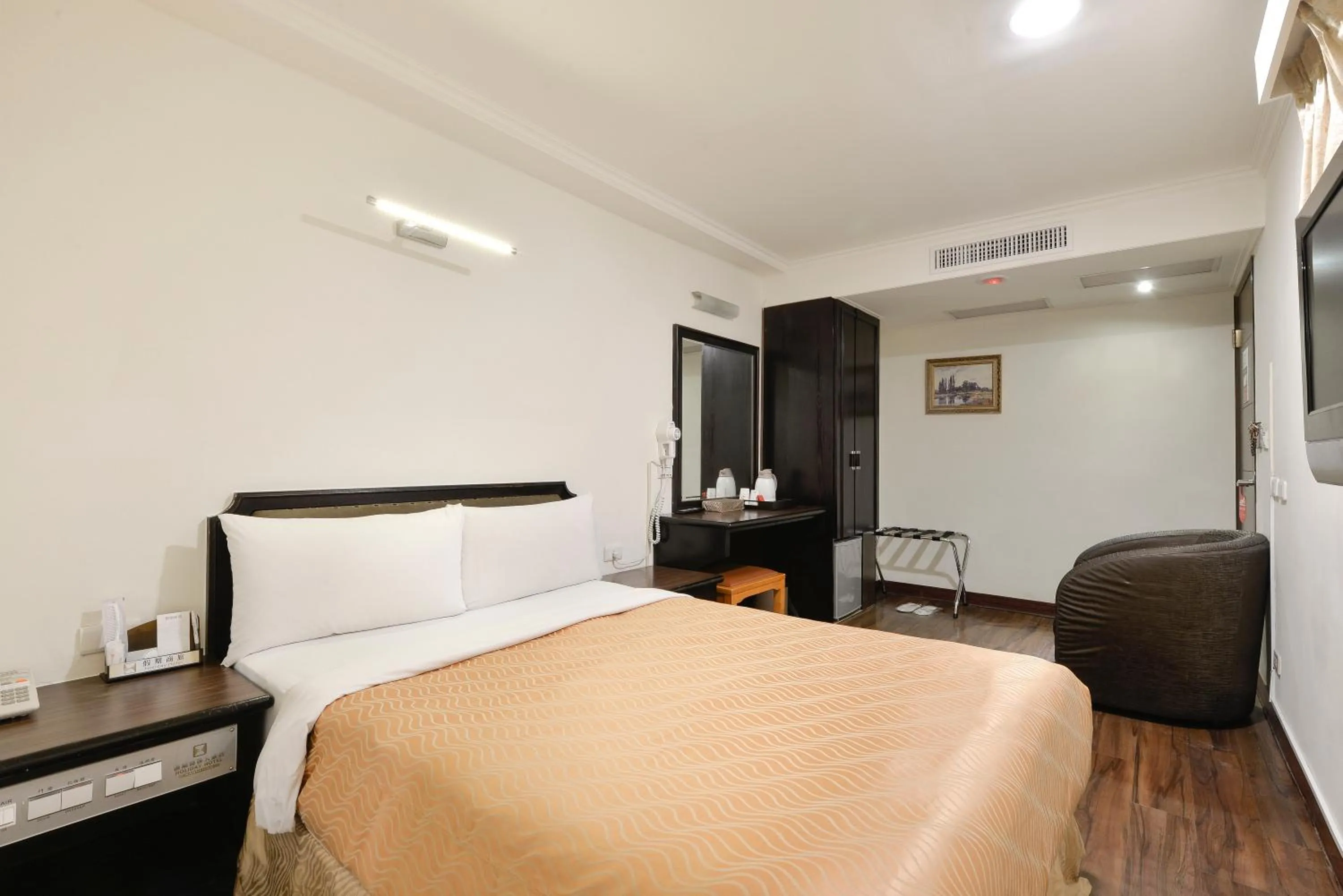 Photo of the whole room in Kaja Hotel