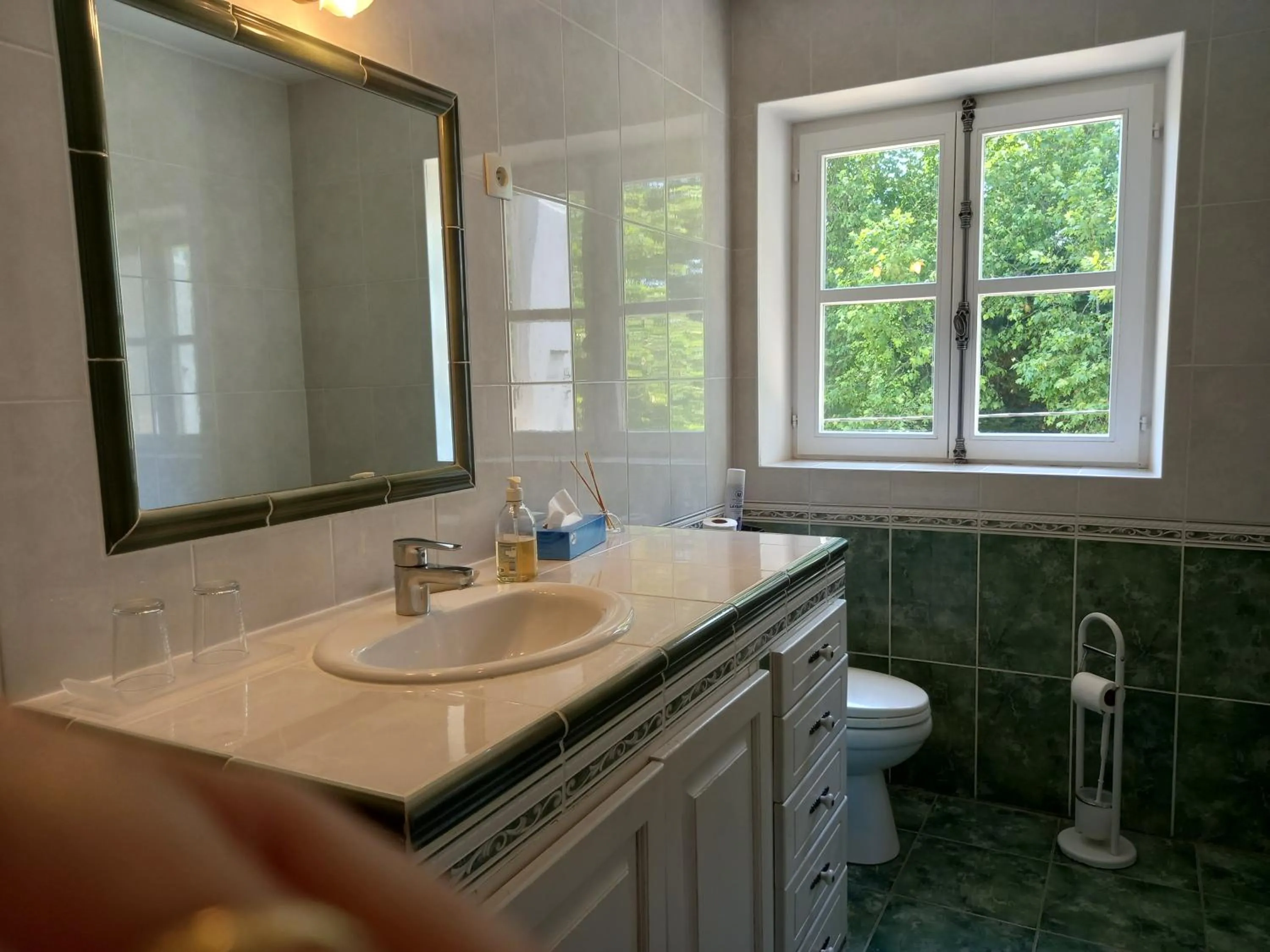 Double Room with Private Bathroom in Les Cigales