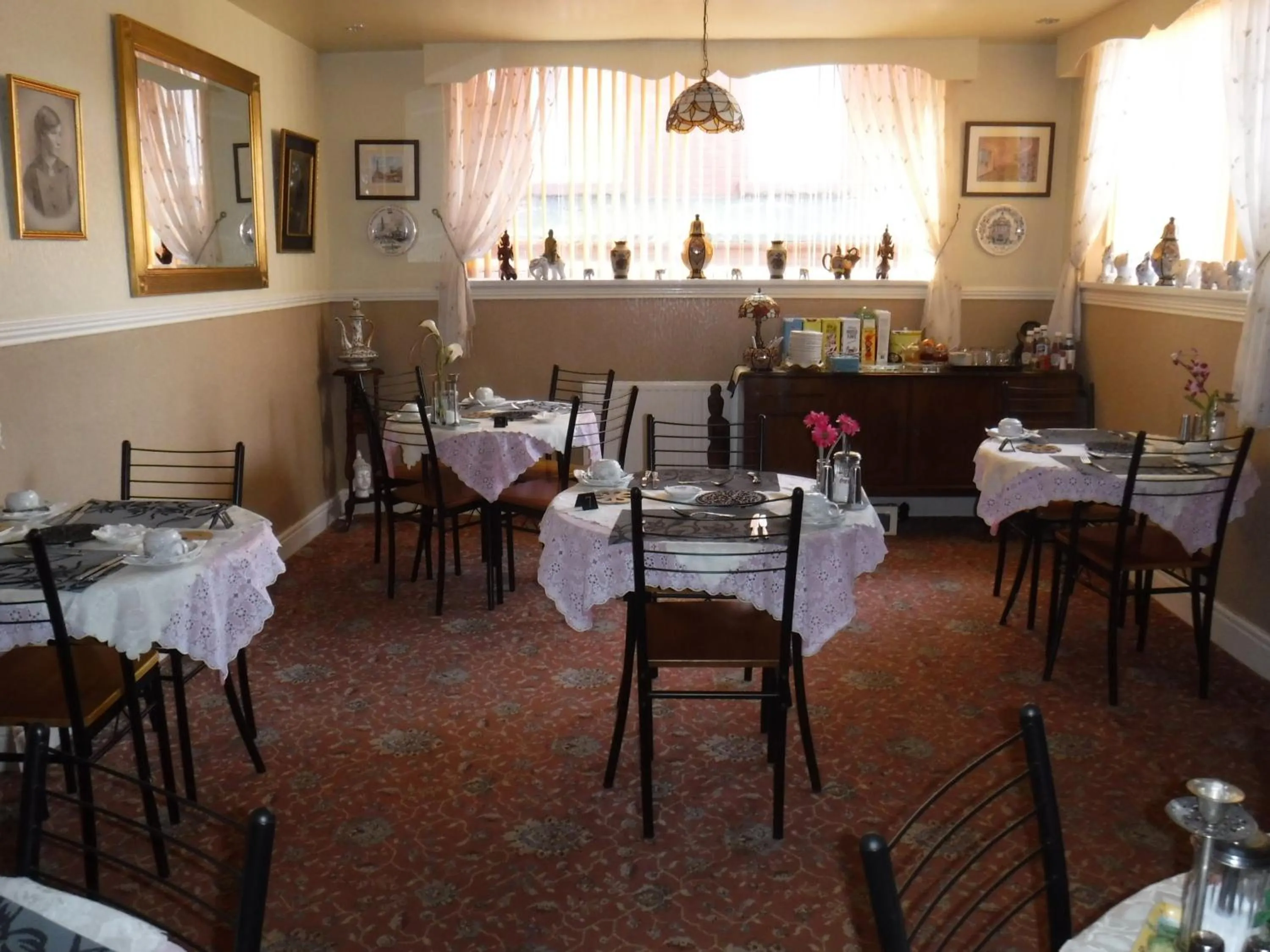Dining area in Camelot Hotel - Couples Only