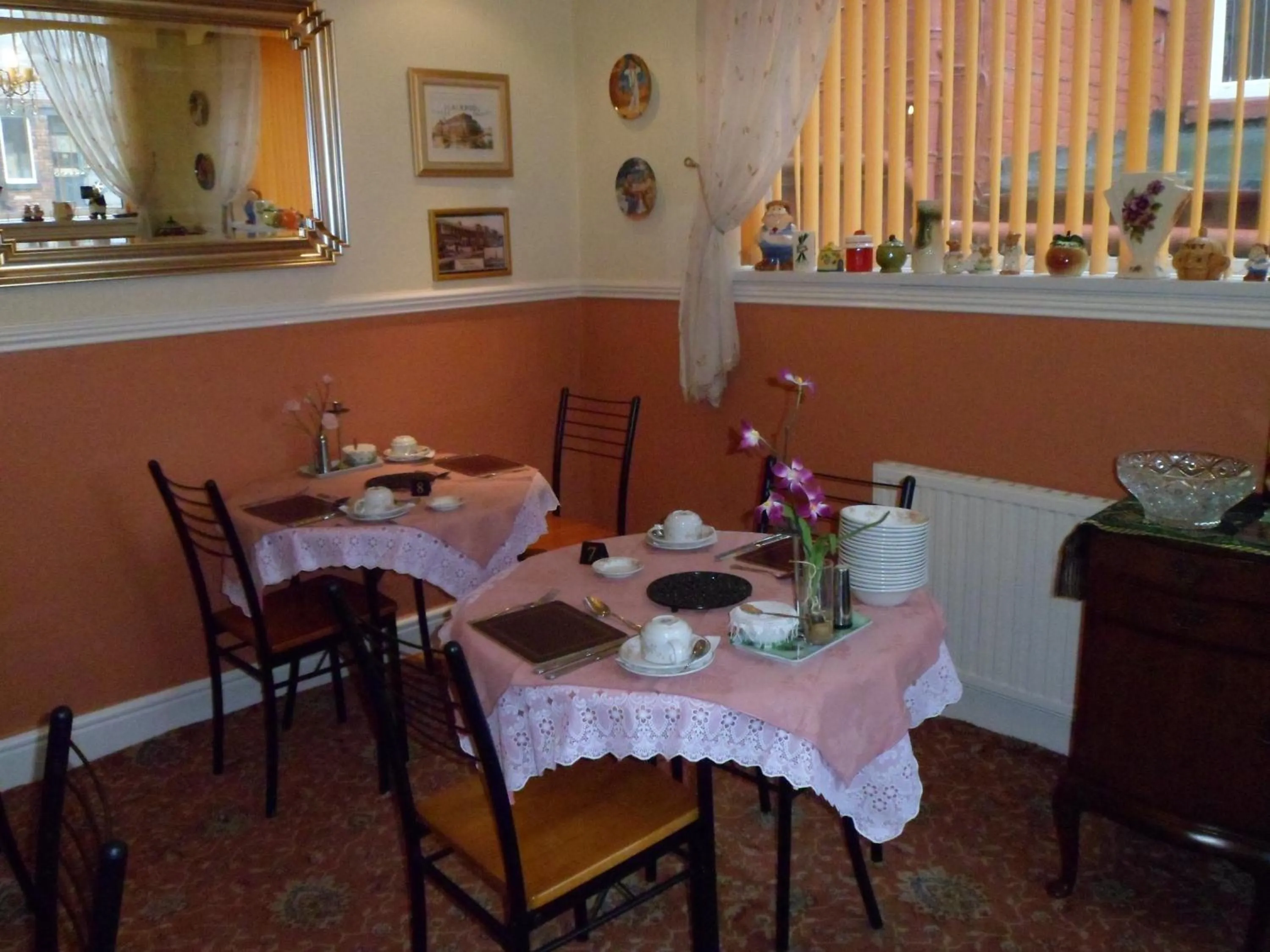 Dining area in Camelot Hotel - Couples Only
