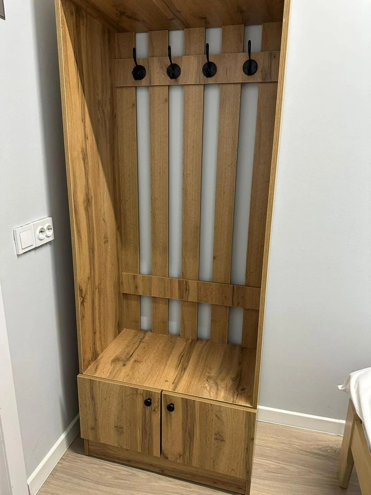 wardrobe in Hostel O2