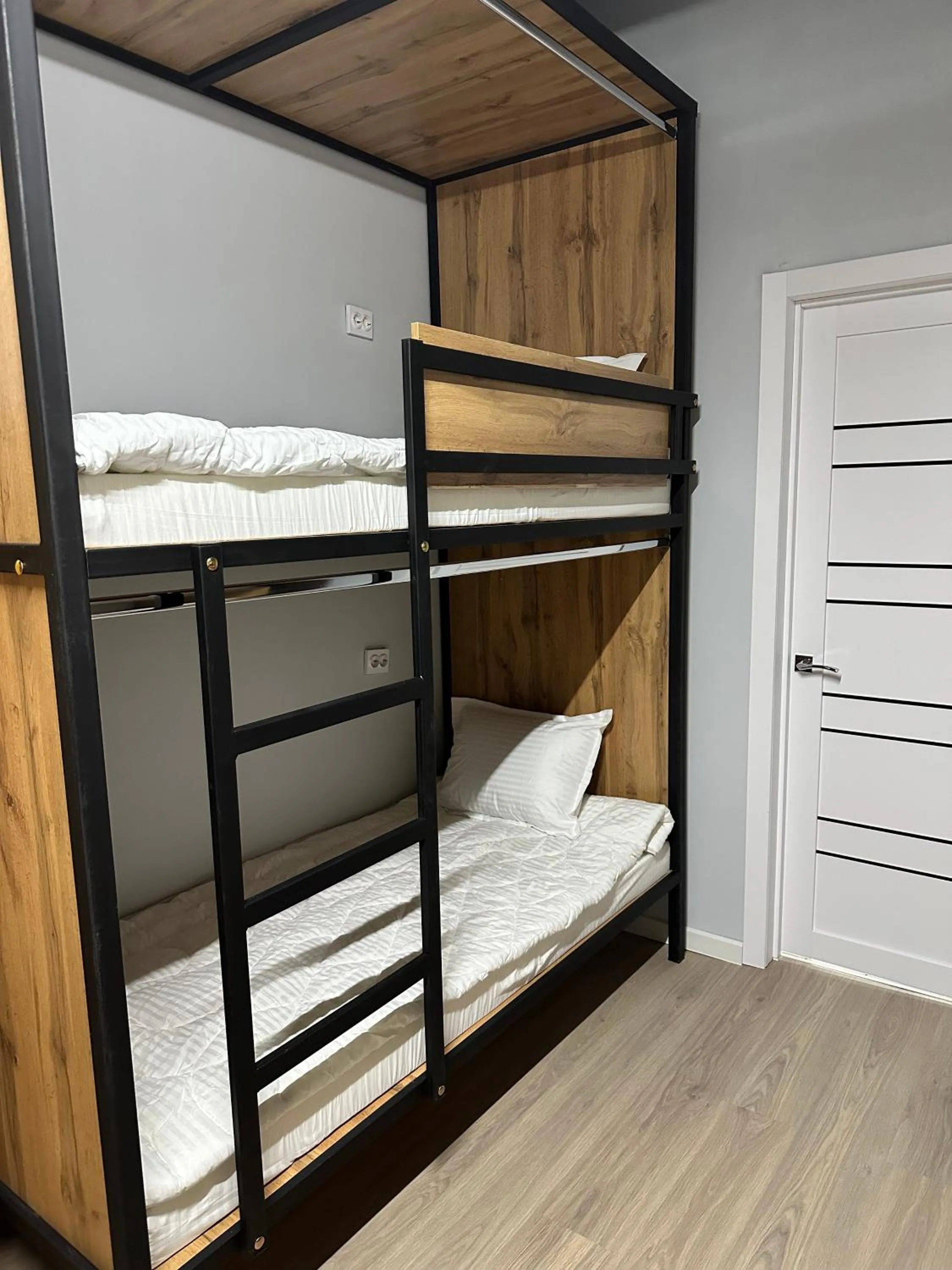 bunk bed, Bed in Hostel O2