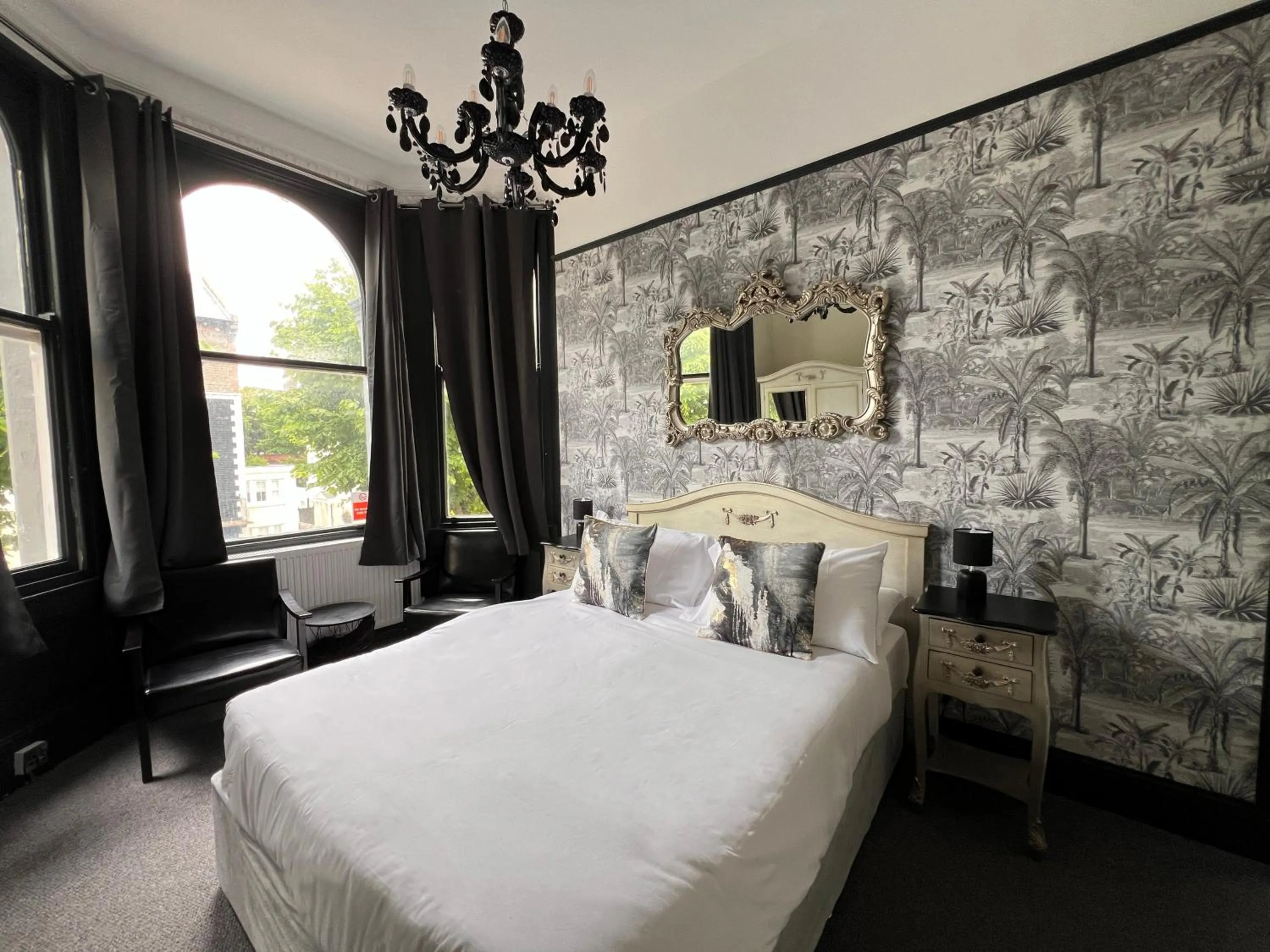 Bed in Westbourne Hotel and Spa