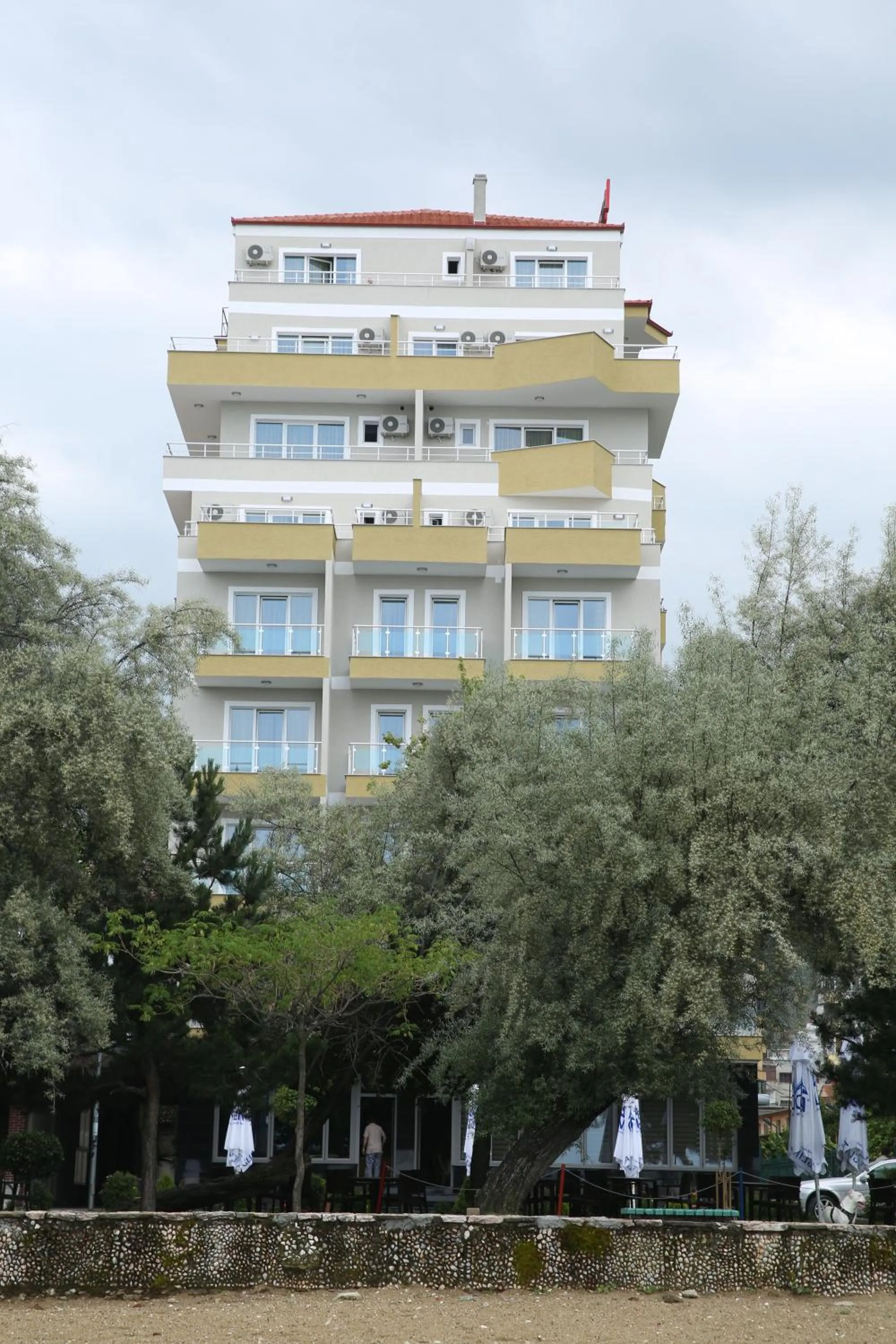 Facade/entrance in Hotel Pogradeci