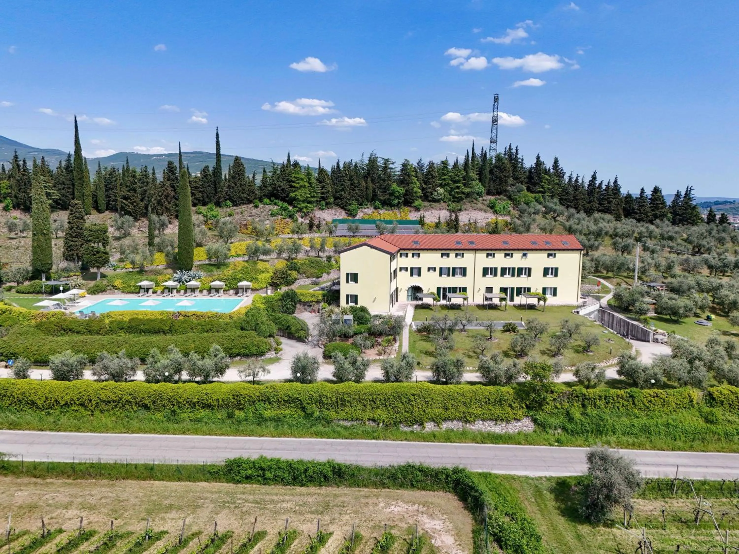 One-Bedroom Apartment - Split Level in Residence Fontanelle