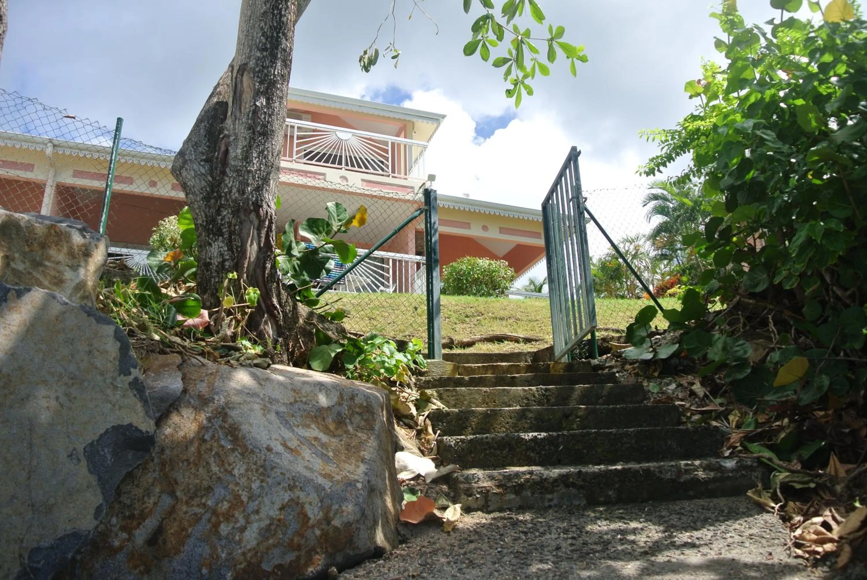 Garden in Diamant Beach