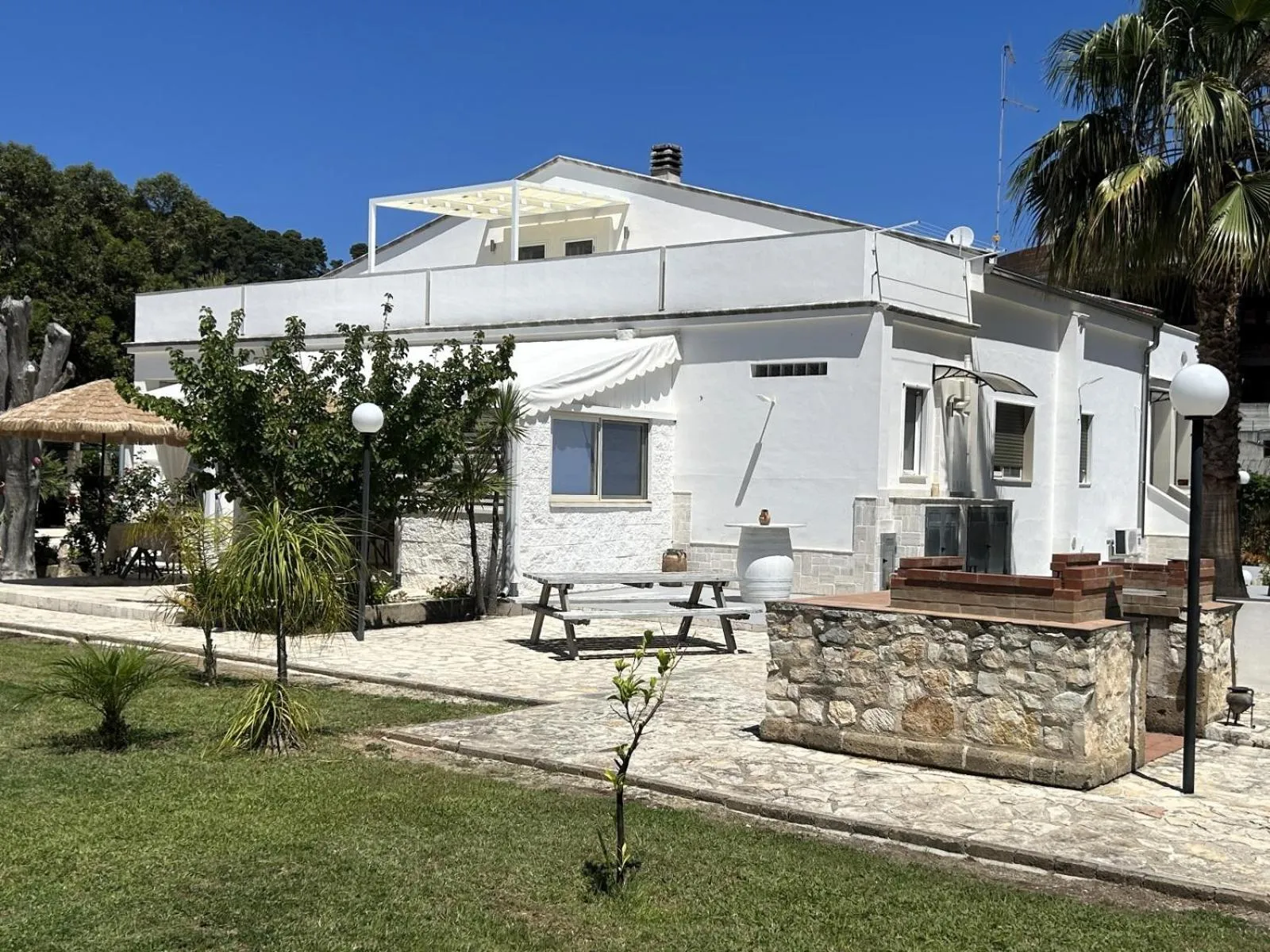 Property building in Villa Soleanna Residence