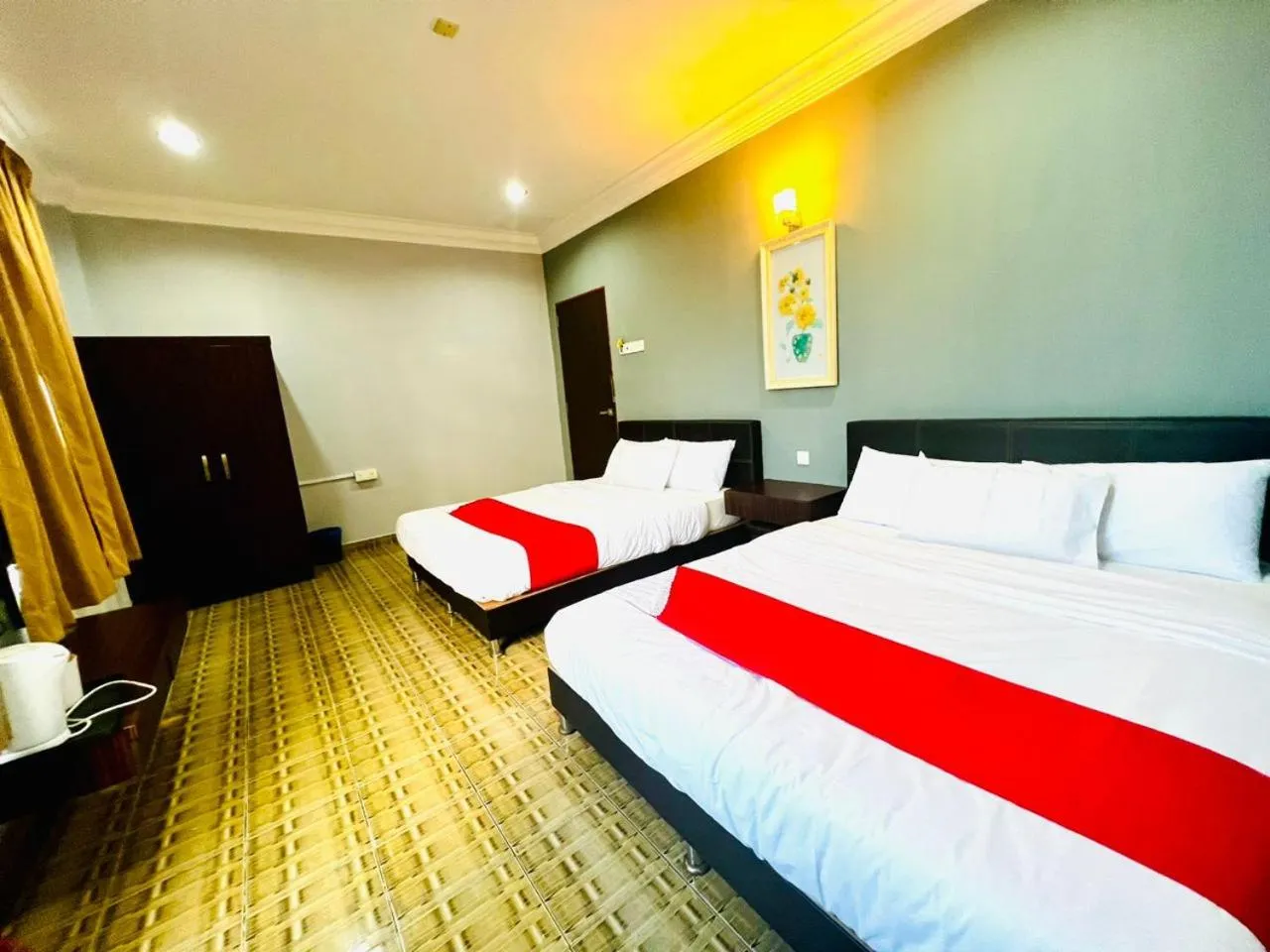 Bed in DAILY INN HOTEL